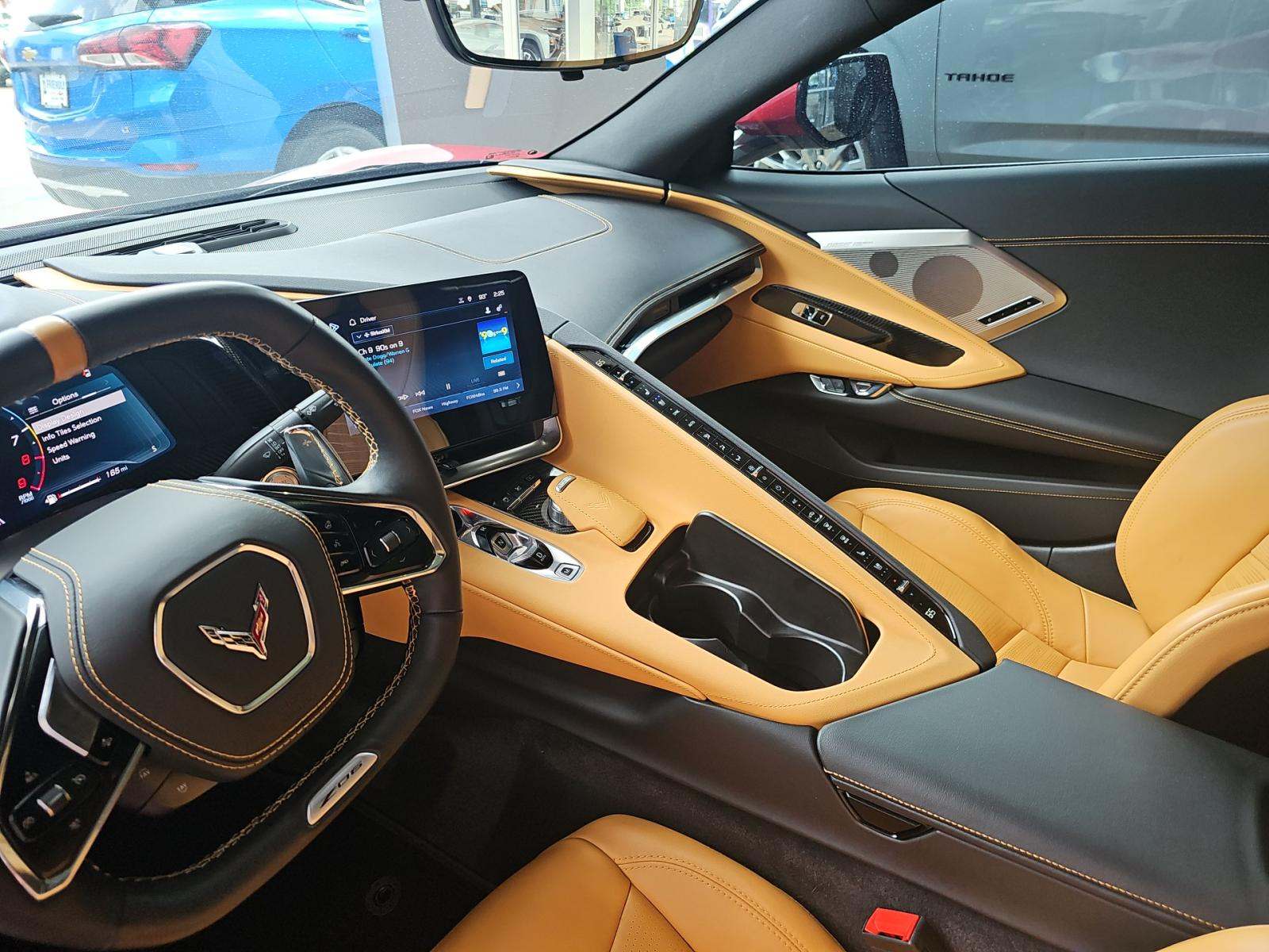 CHEVROLET CORVETTE - 10