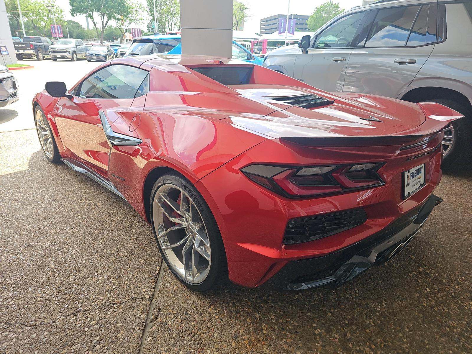 CHEVROLET CORVETTE - 2