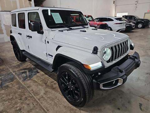 JEEP 4XE SAHARA - 4