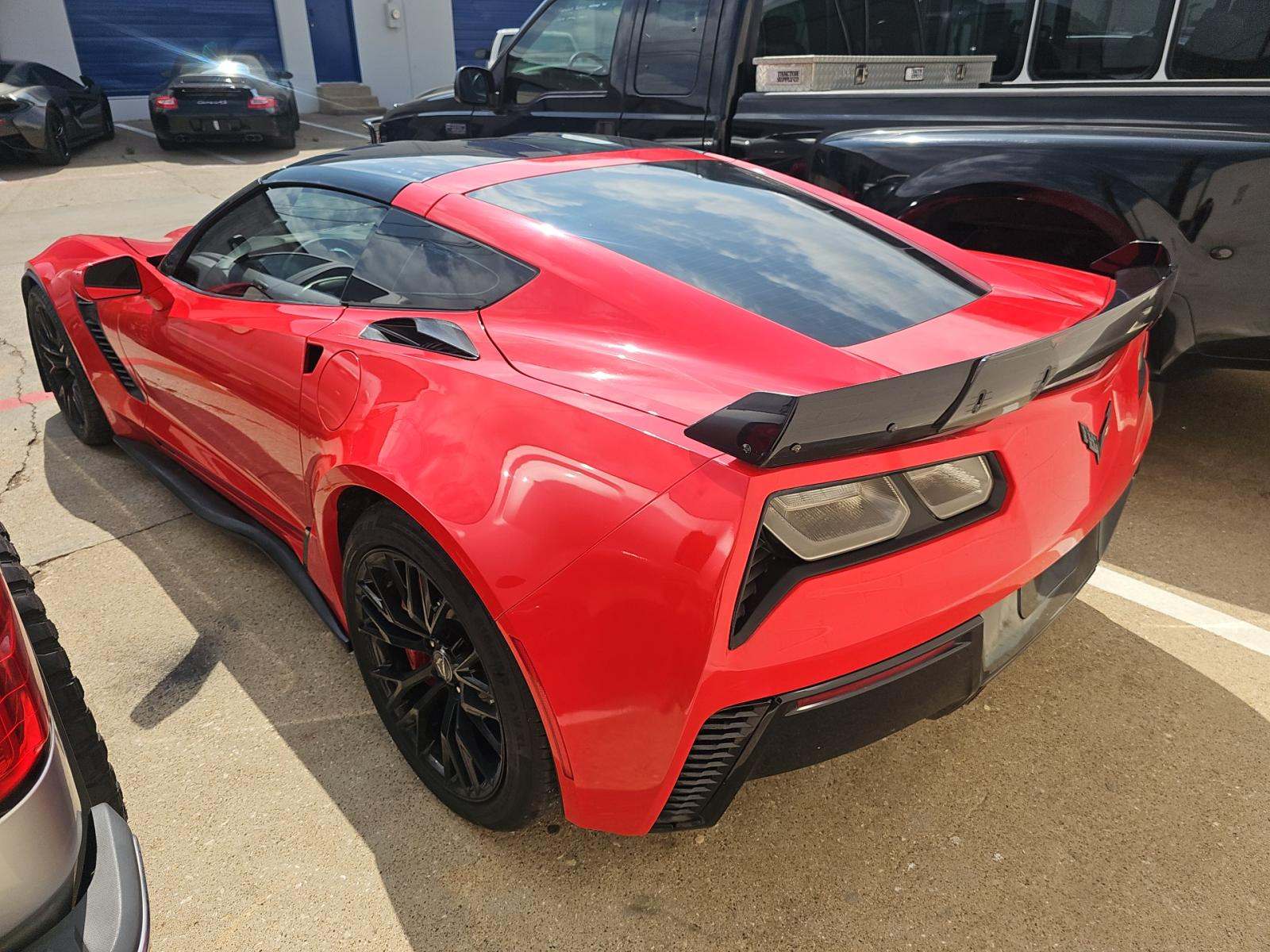 CHEVROLET CORVETTE - 2