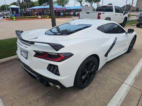 CHEVROLET STINGRAY - 3