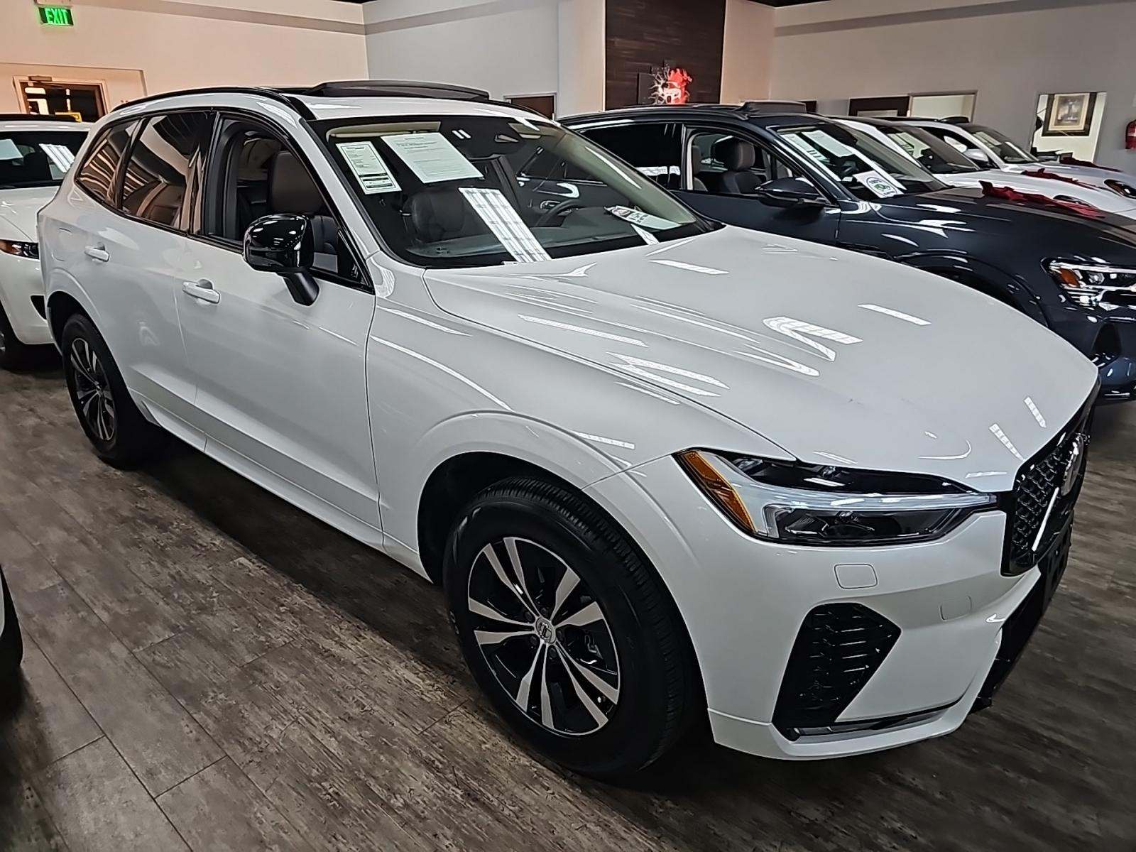 2025 Volvo XC60 B5 Core AWD