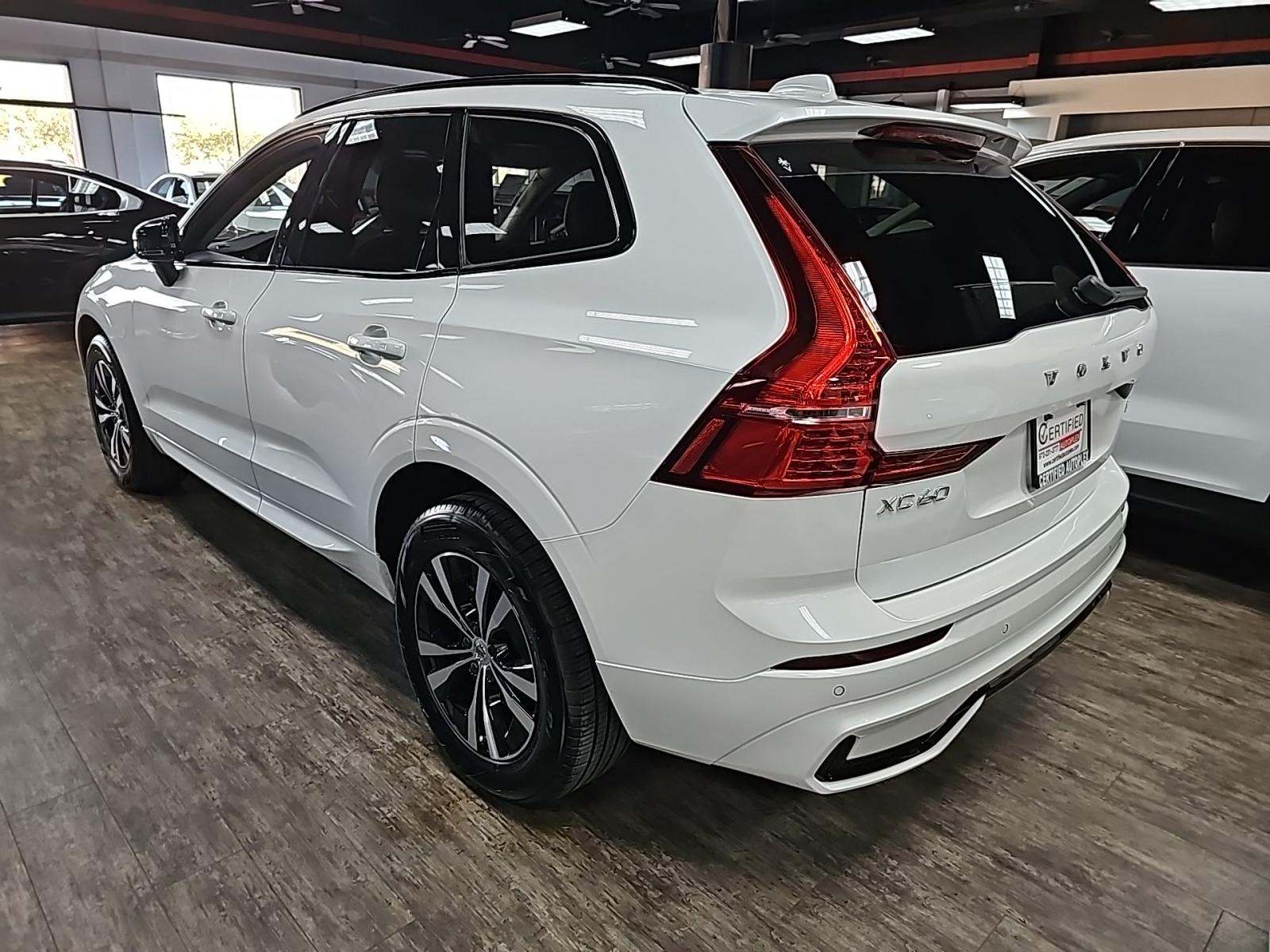 2025 Volvo XC60 B5 Core AWD