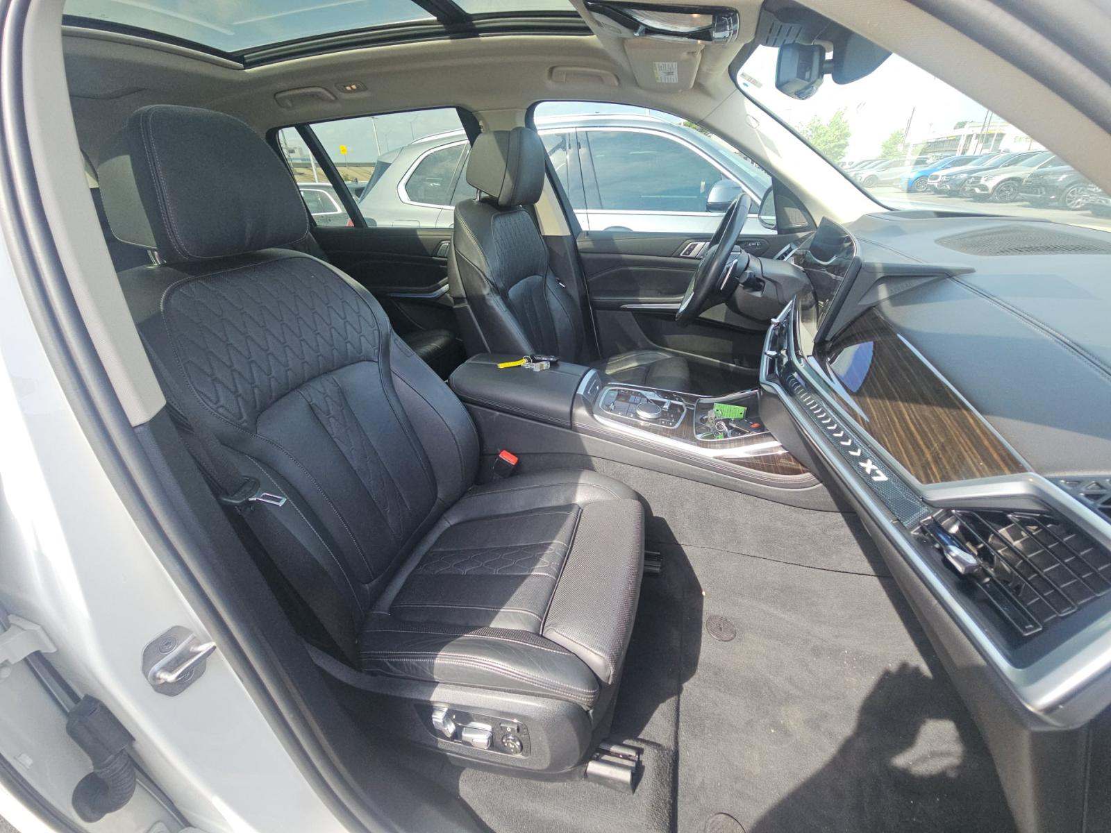 2023 BMW X7 xDrive40i AWD