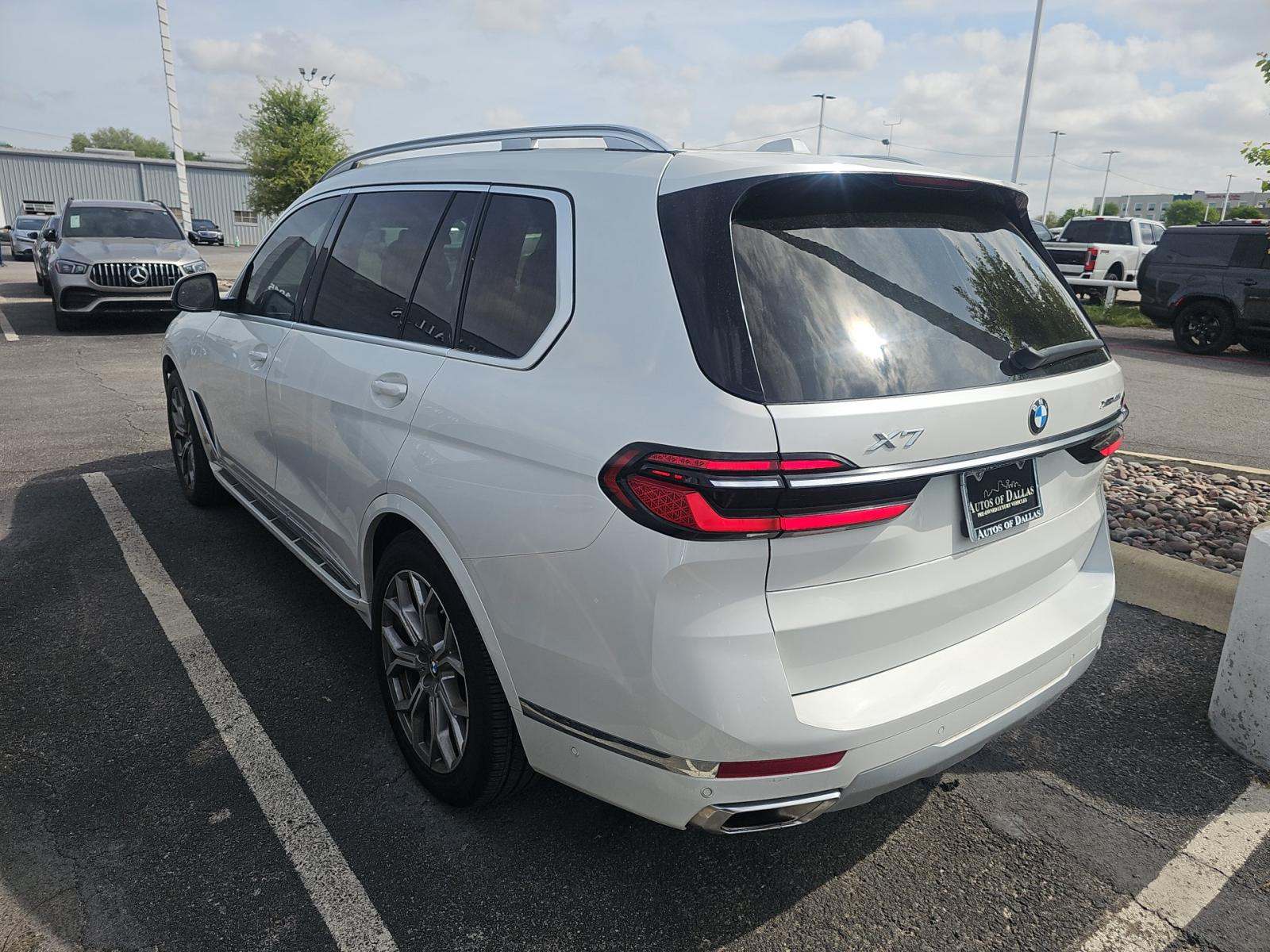 2023 BMW X7 xDrive40i AWD