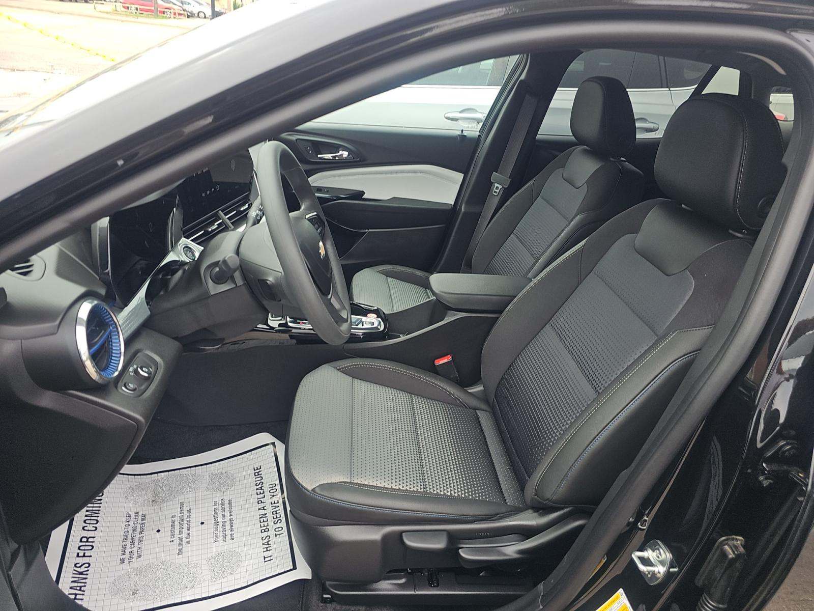 CHEVROLET TRAX - 6