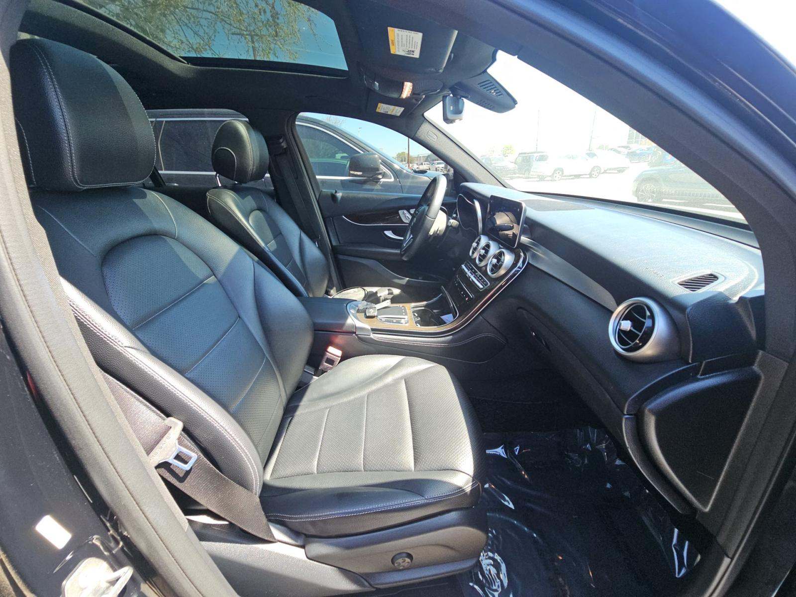 2020 Mercedes-Benz GLC GLC 300 RWD