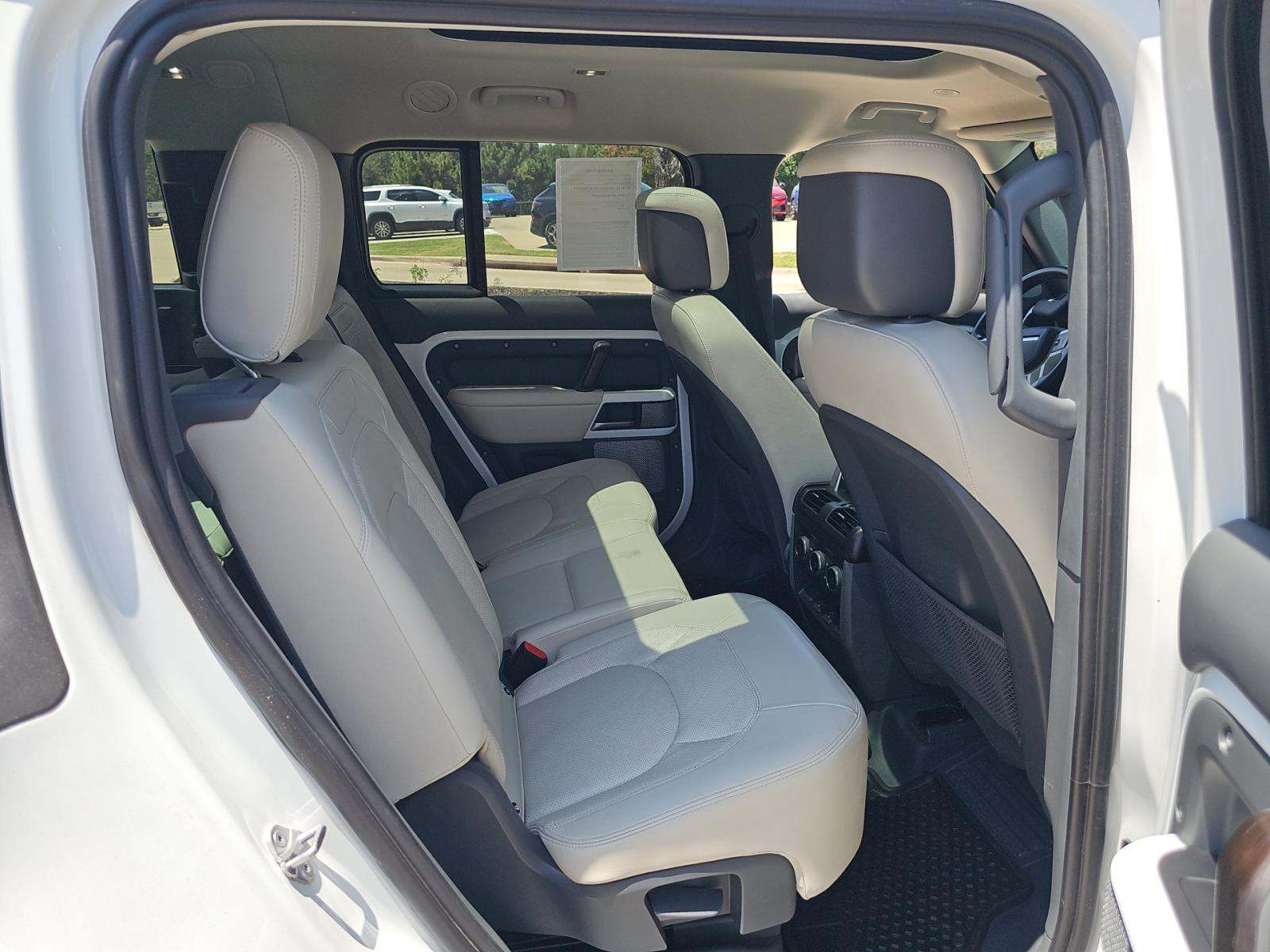 2023 Land Rover Defender 130 First Edition AWD