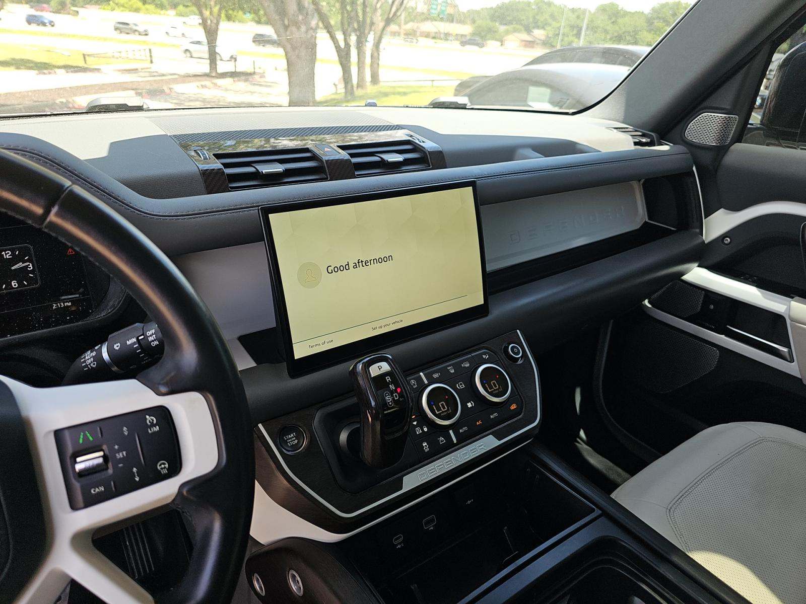 2023 Land Rover Defender 130 First Edition AWD
