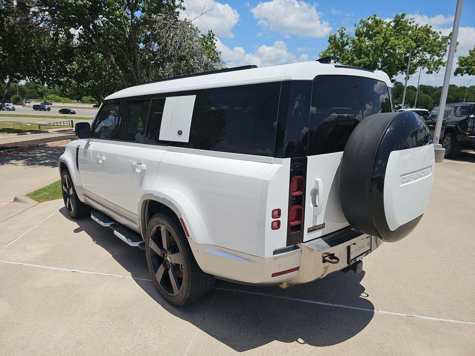 2023 Land Rover Defender 130 First Edition AWD