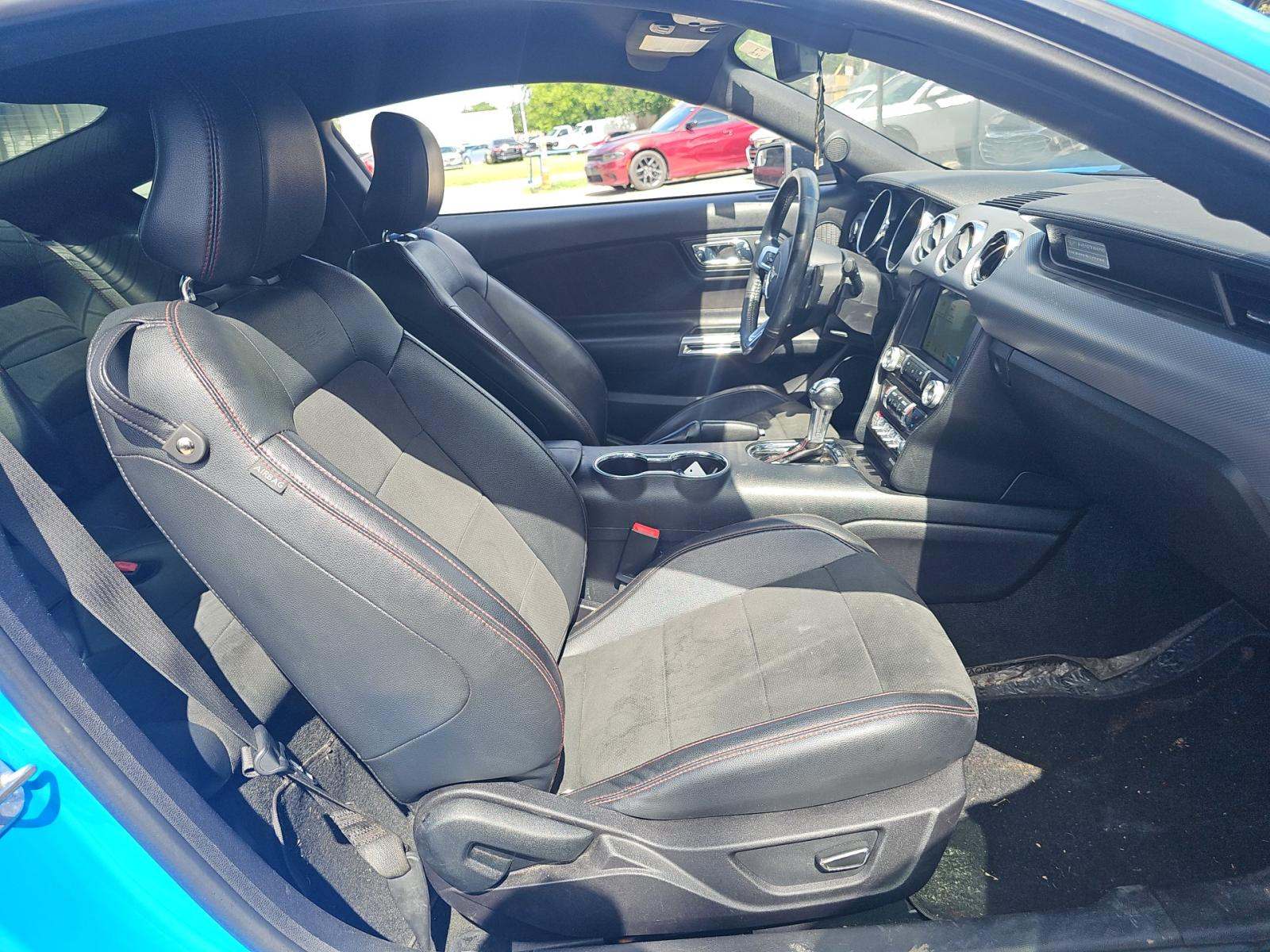 2017 Ford Mustang GT Premium RWD