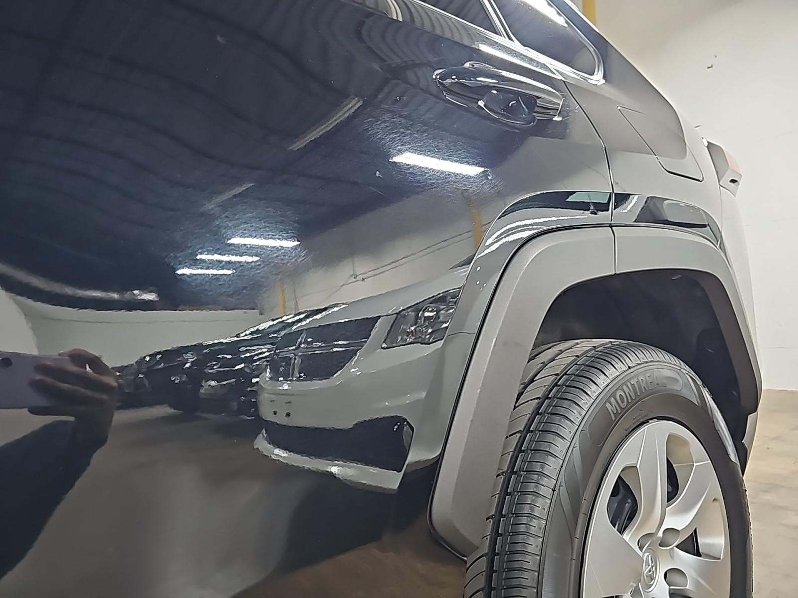 2021 Toyota RAV4 LE FWD