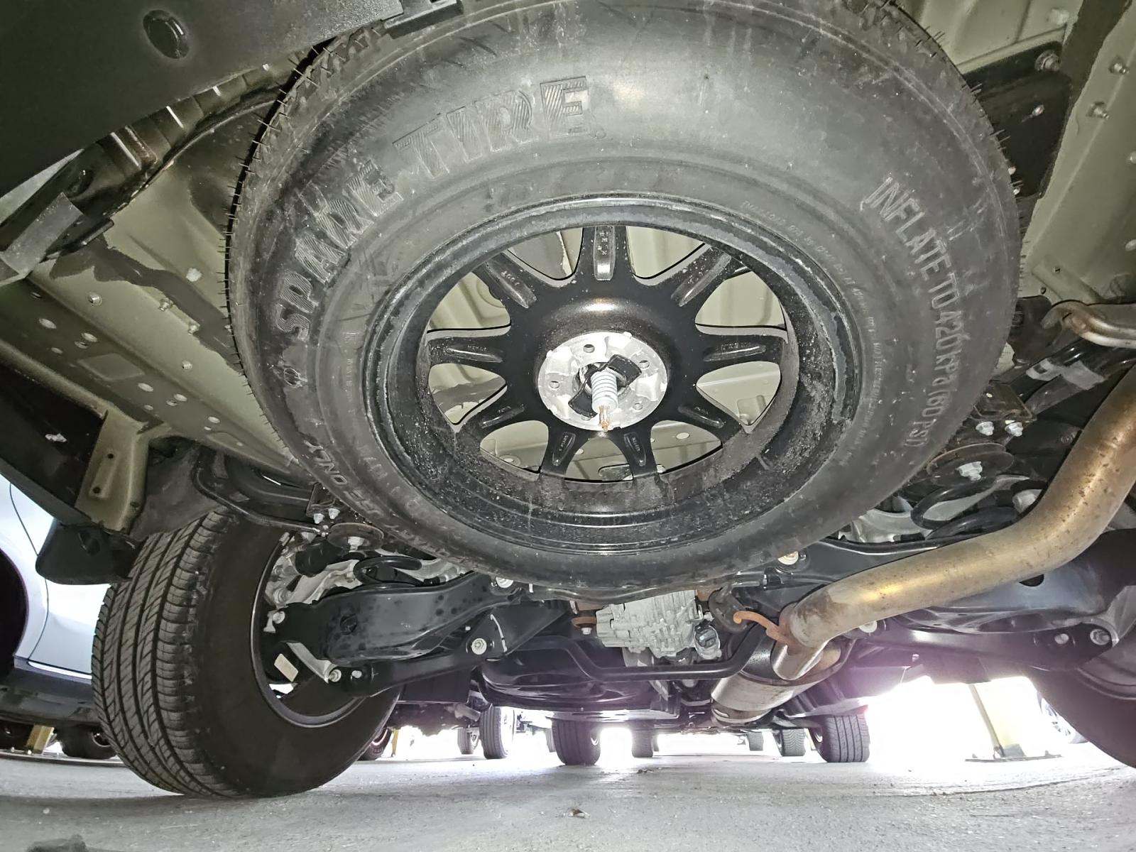 2024 Nissan Pathfinder S AWD