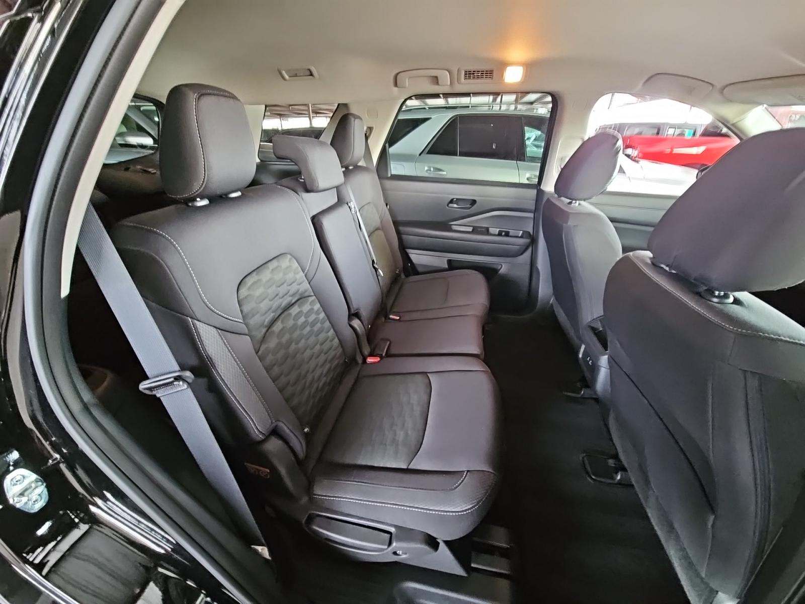 2024 Nissan Pathfinder S AWD