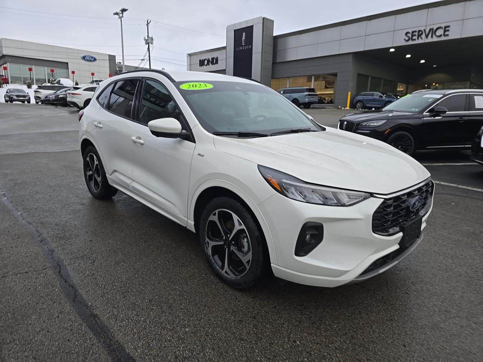 2023 Ford Escape ST-Line Select AWD