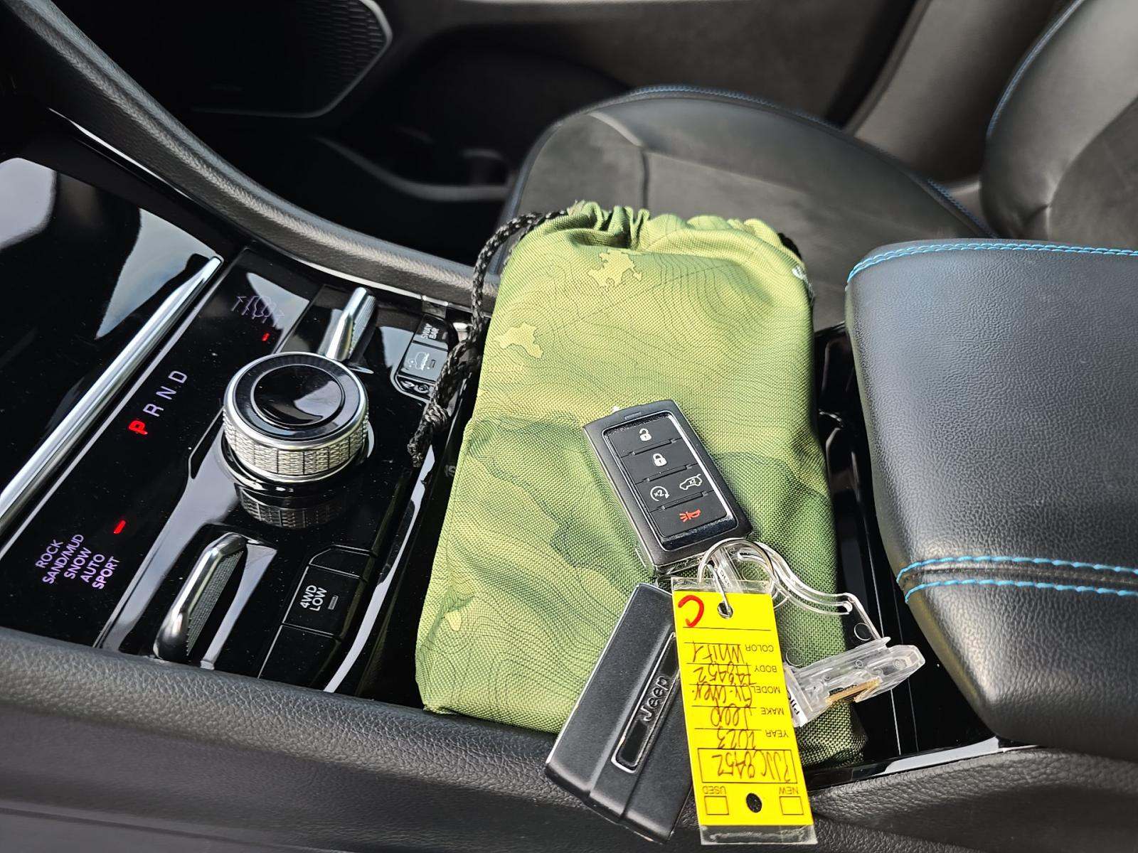 JEEP GRAND CHEROKEE - 8