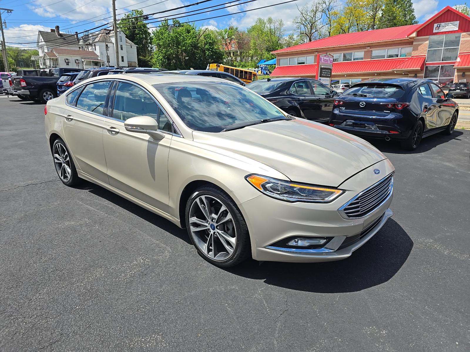 FORD FUSION - 4