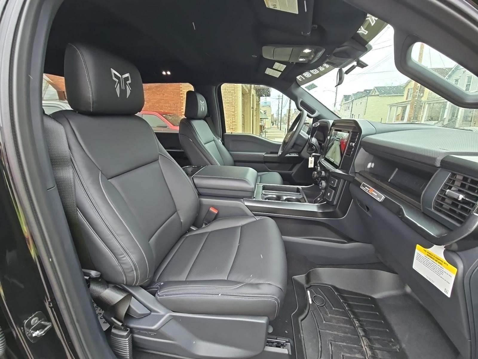 2025 Ford F-150 STX AWD