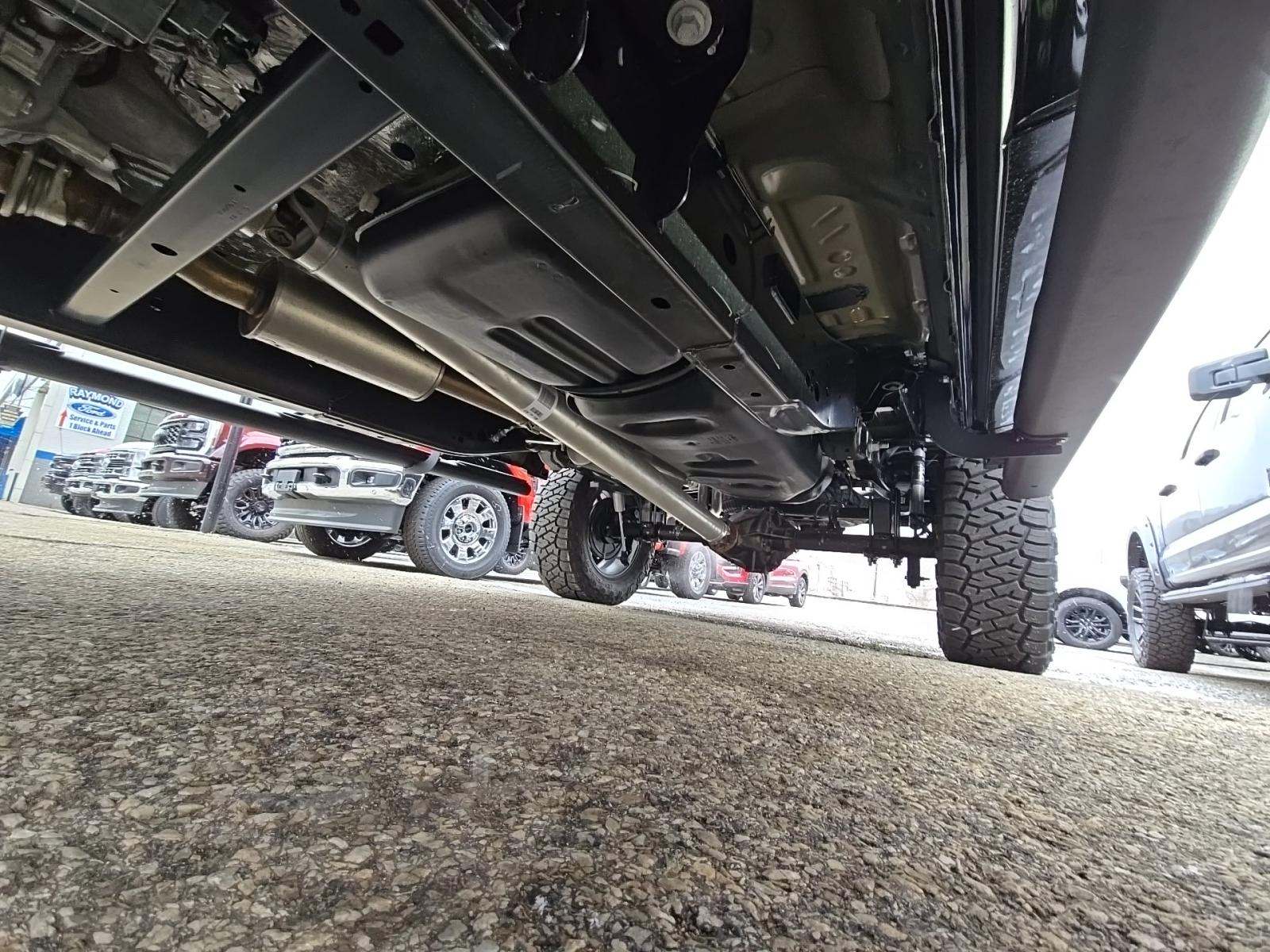 2025 Ford F-150 STX AWD