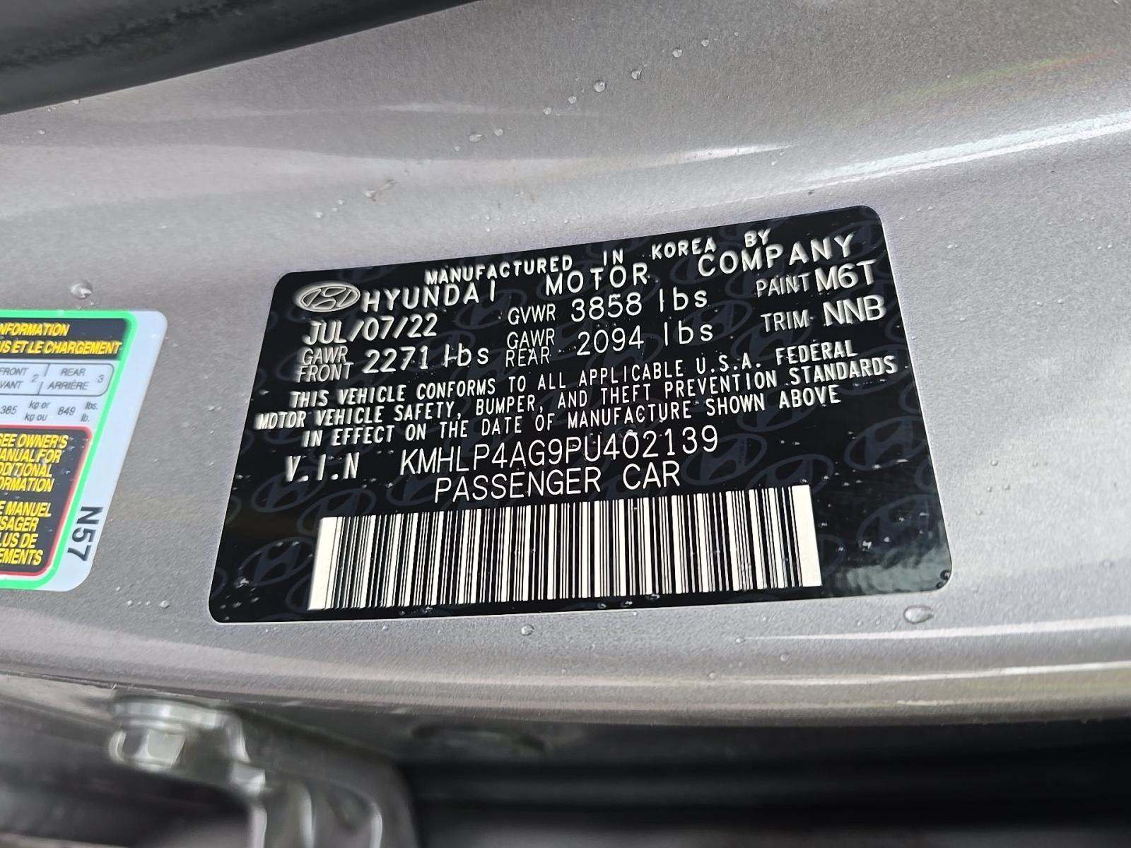 2023 Hyundai Elantra Limited FWD