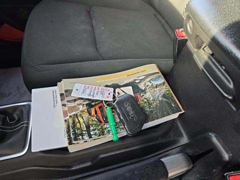 JEEP UNLIMITED SAHARA - 8