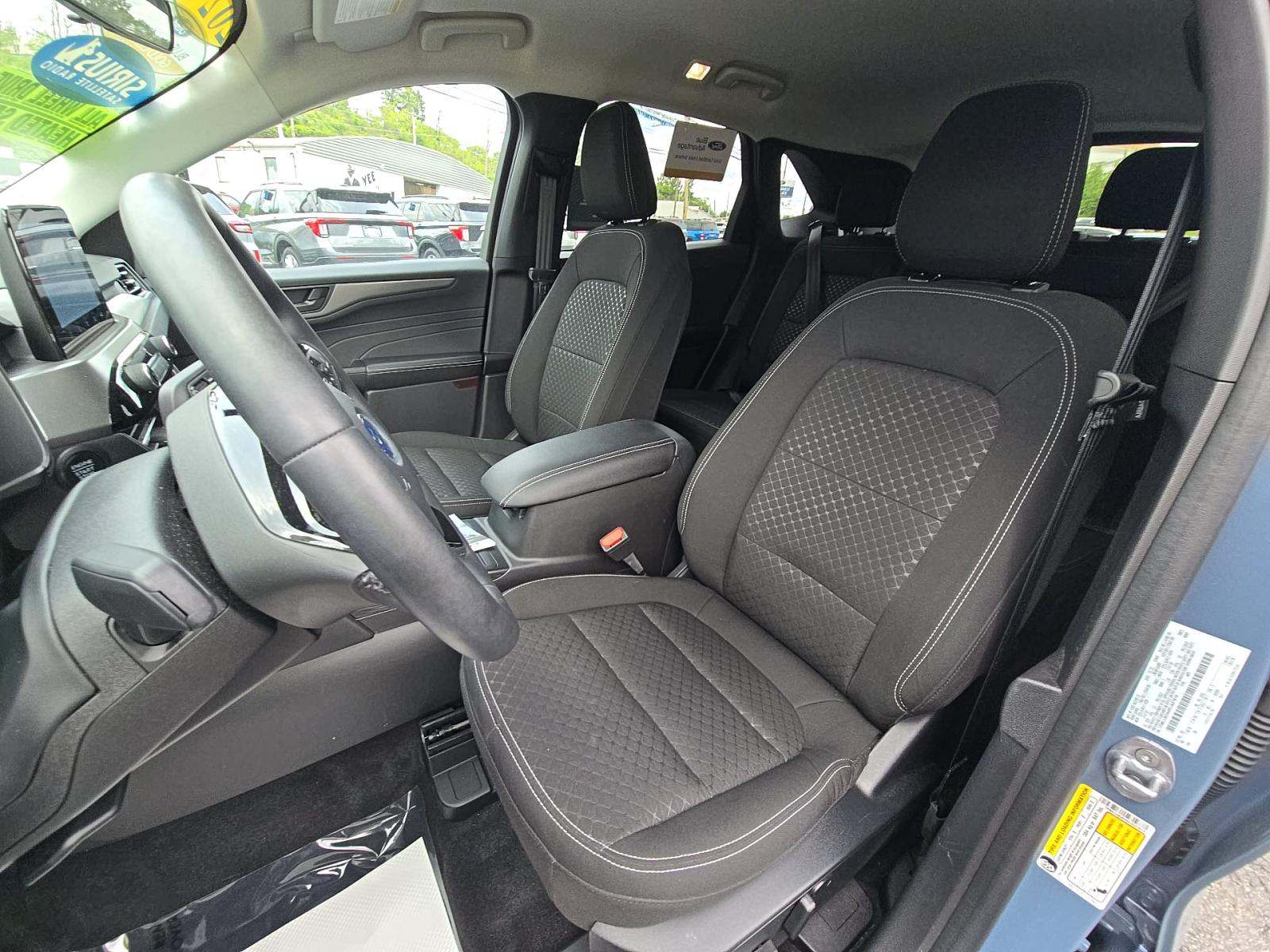 FORD ESCAPE - 6