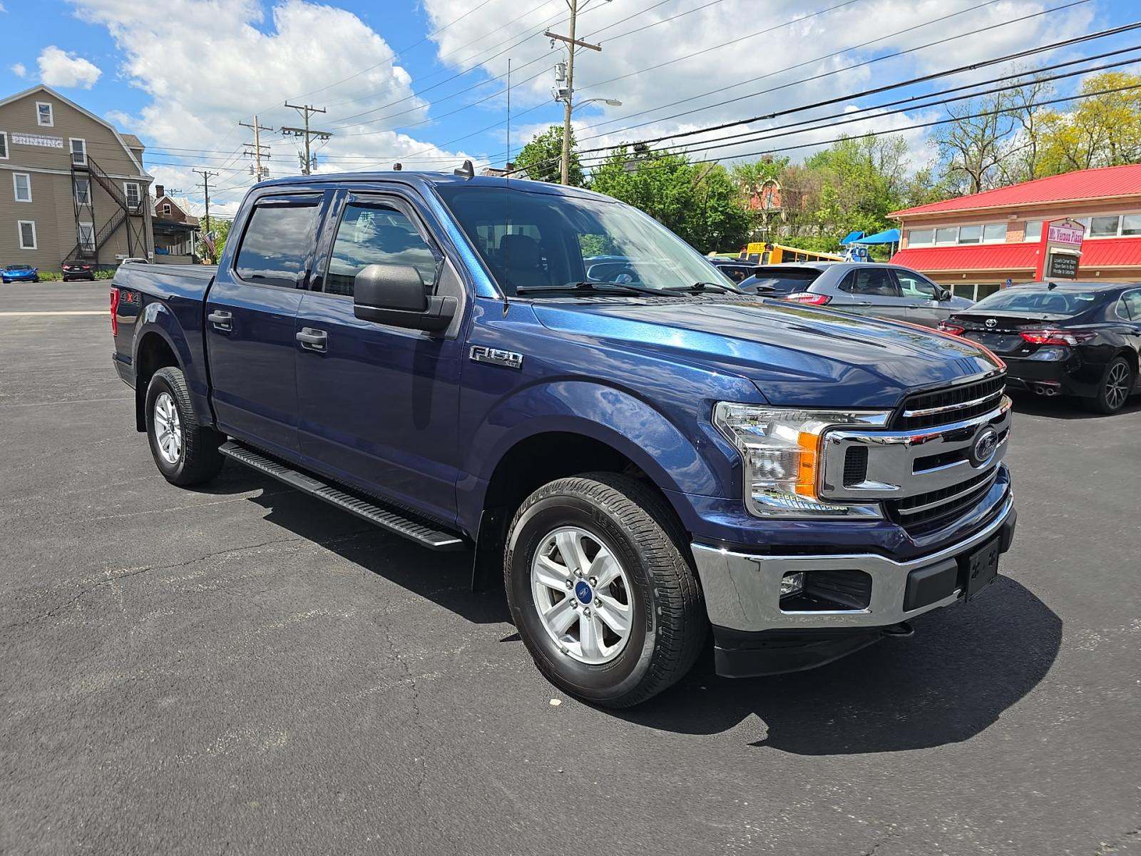FORD F-150 - 4