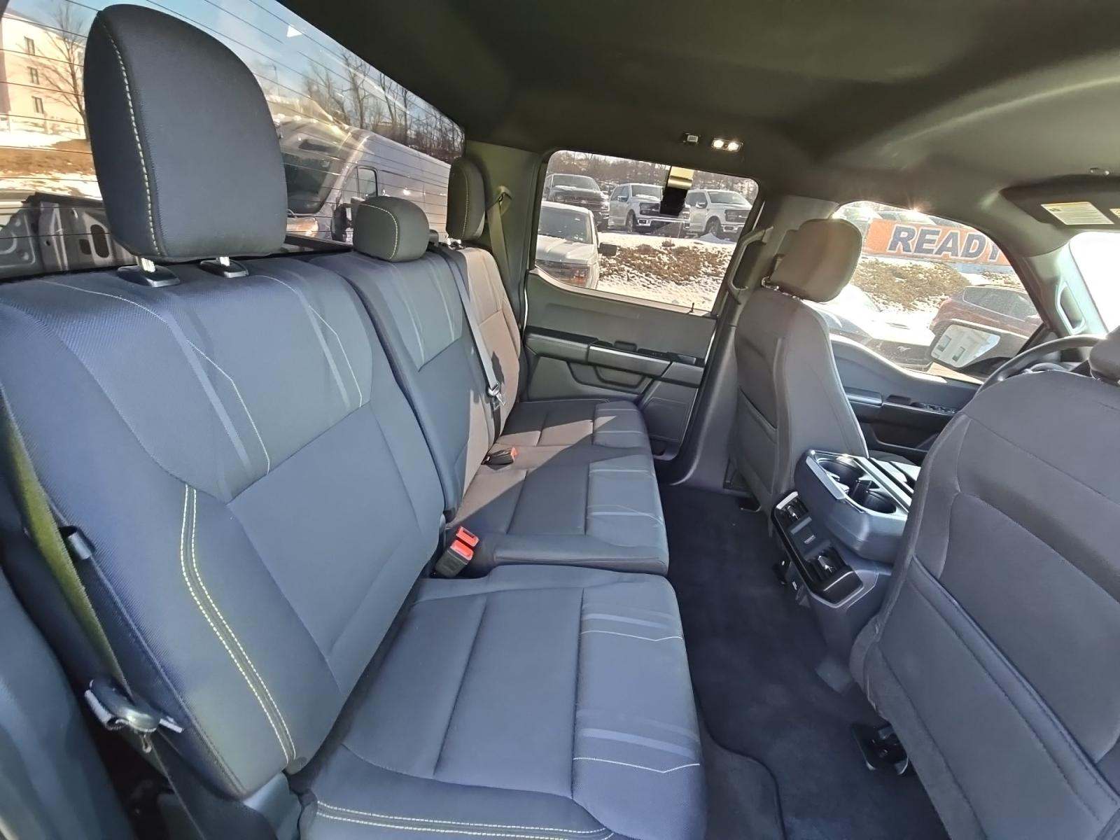 2025 Ford F-150 STX AWD