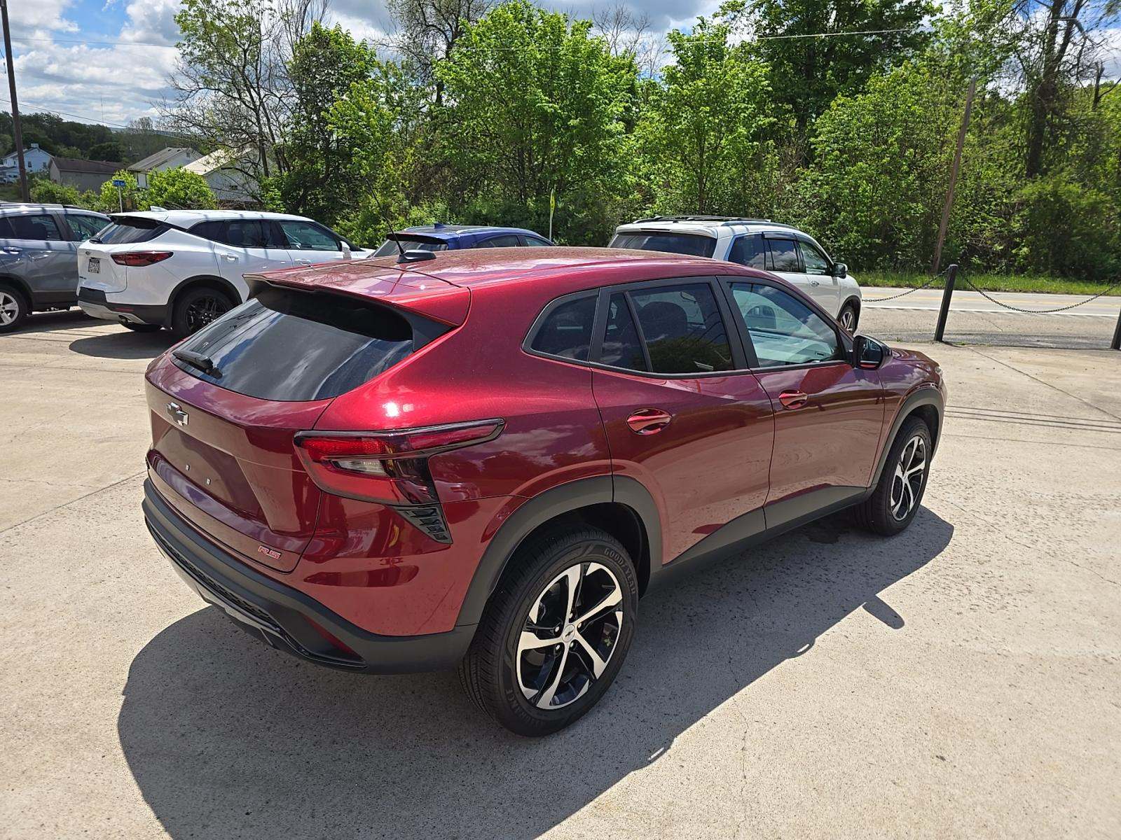 CHEVROLET TRAX - 3