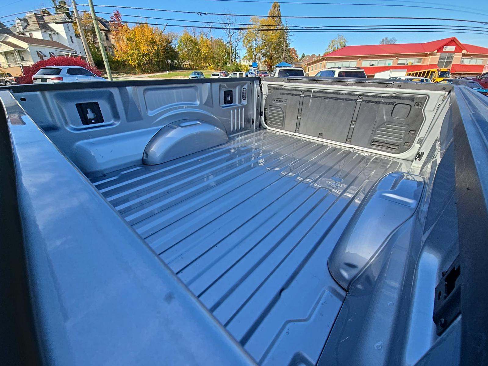 2022 Ford F-150 XL AWD