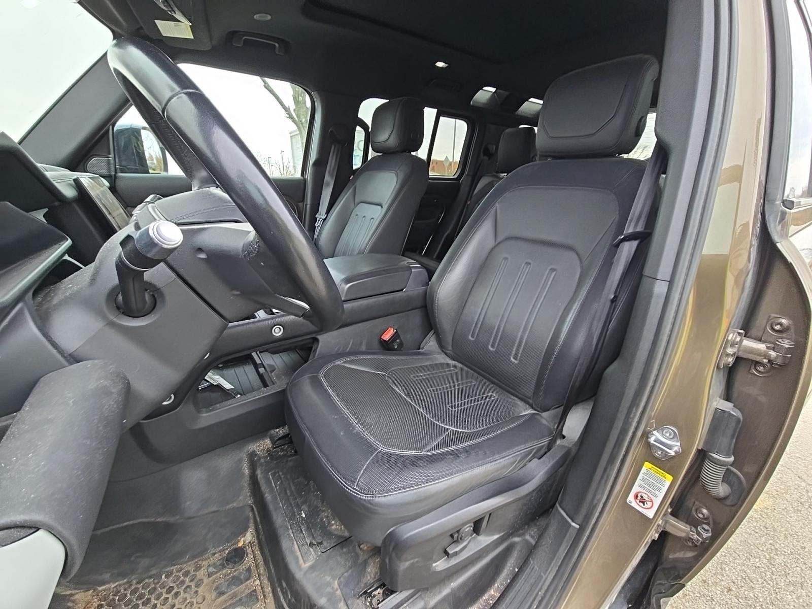 2022 Land Rover Defender 110 X-Dynamic HSE AWD