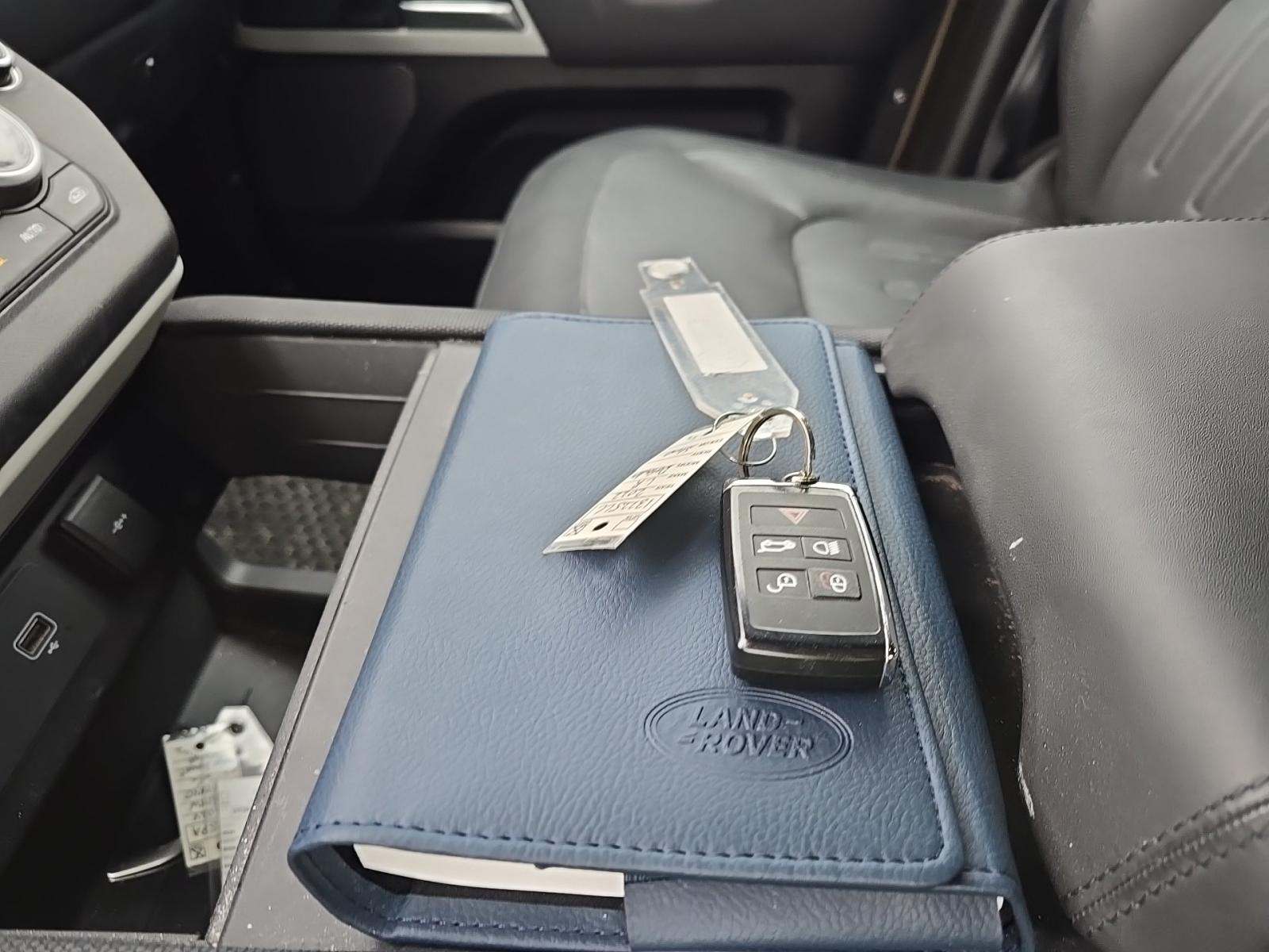 2022 Land Rover Defender 110 X-Dynamic HSE AWD