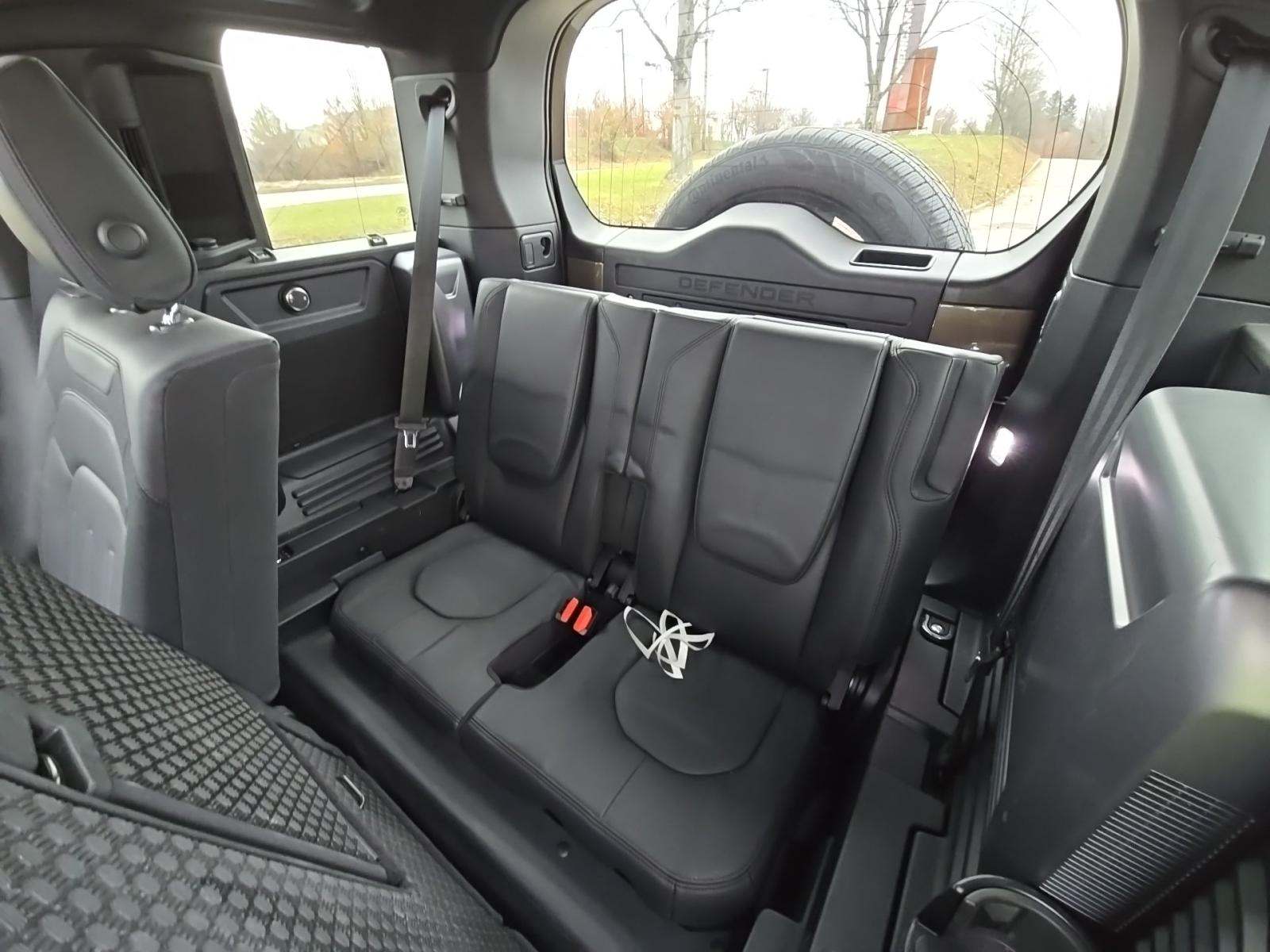 2022 Land Rover Defender 110 X-Dynamic HSE AWD