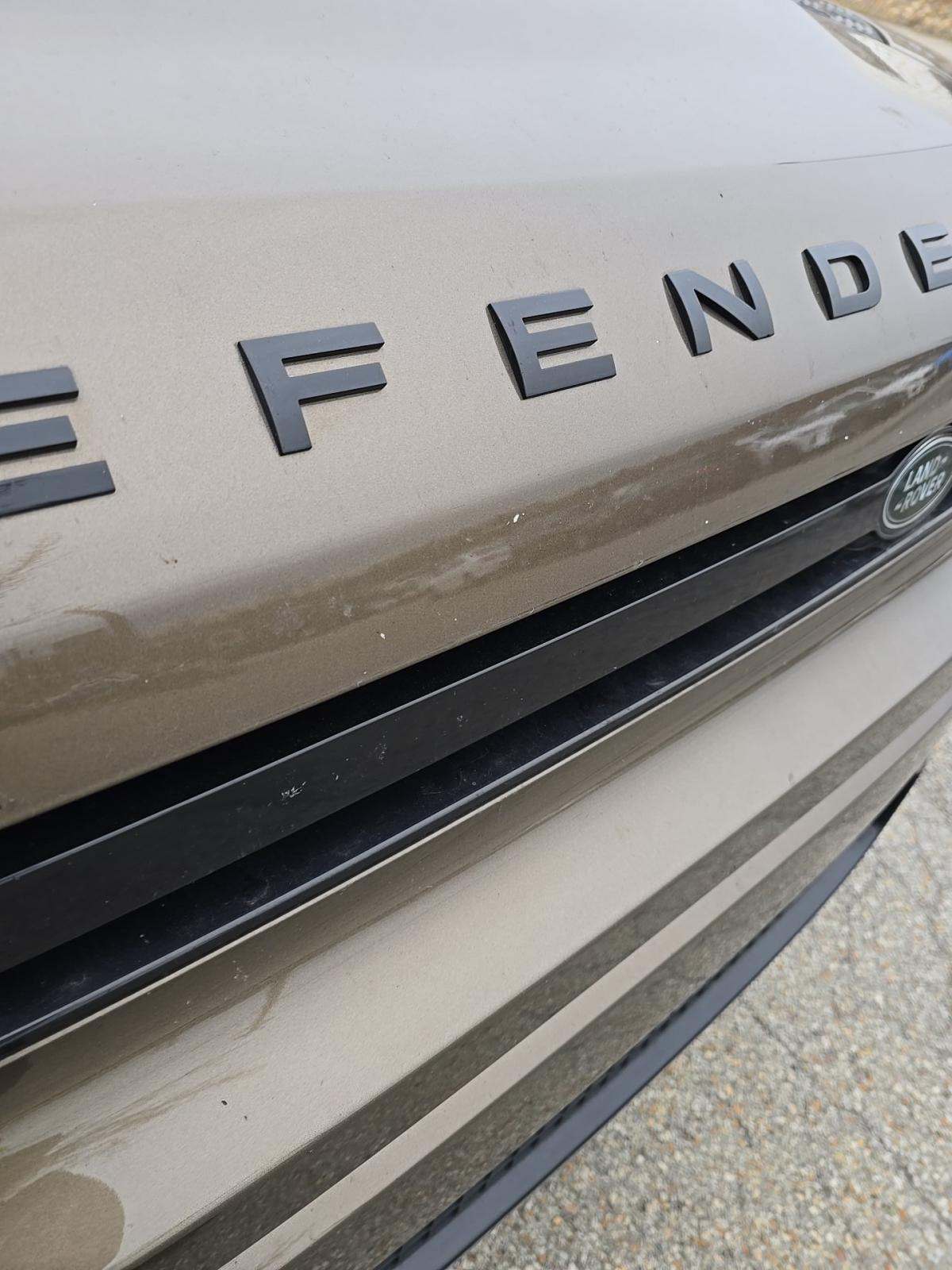 2022 Land Rover Defender 110 X-Dynamic HSE AWD