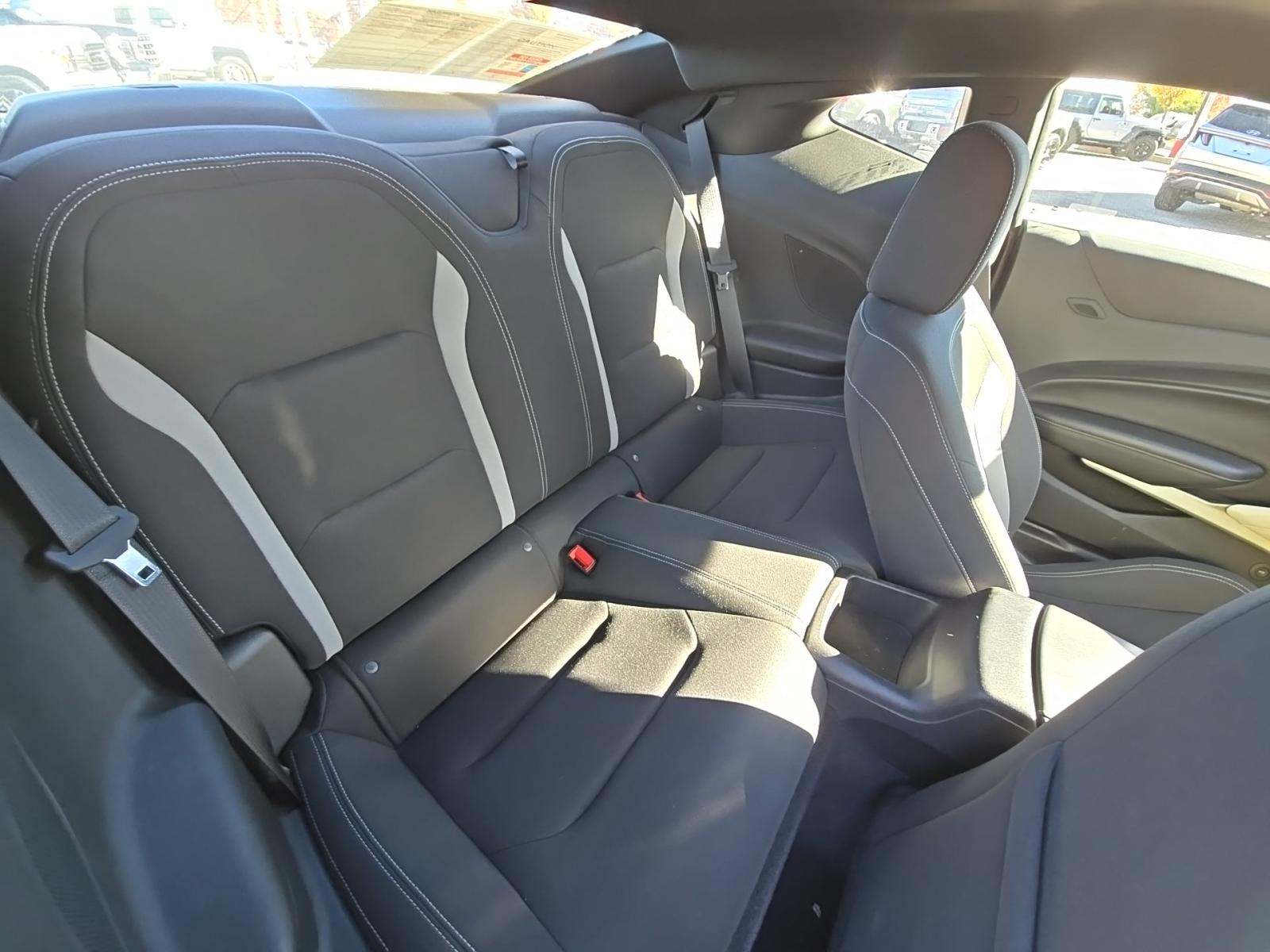 2023 Chevrolet Camaro LT1 RWD