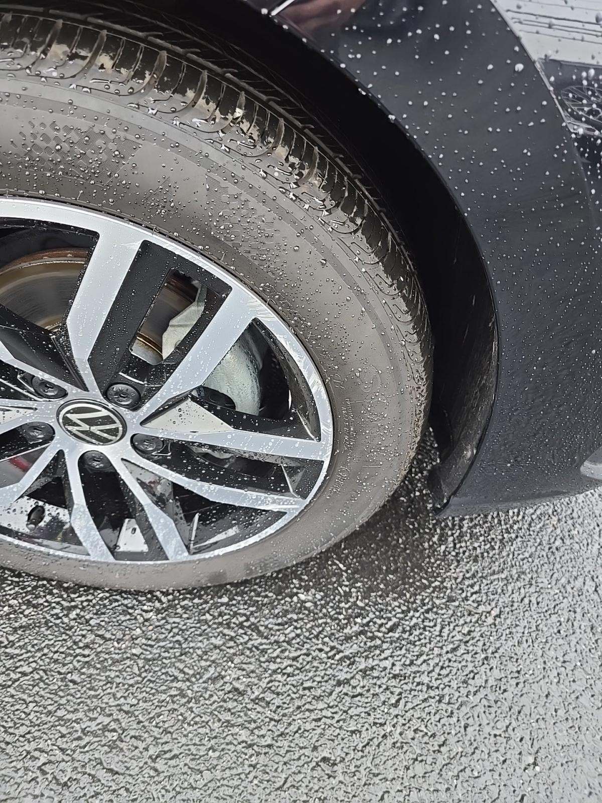 2025 Volkswagen Jetta 1.5T SE FWD