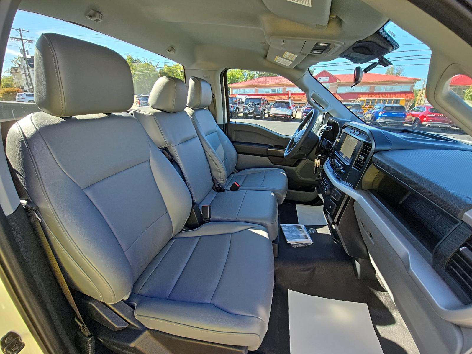 2023 Ford F-150 XL AWD