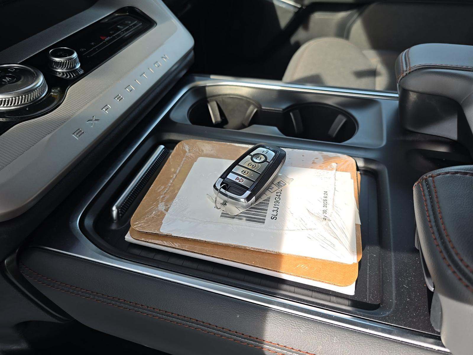 FORD EXPEDITION MAX - 8