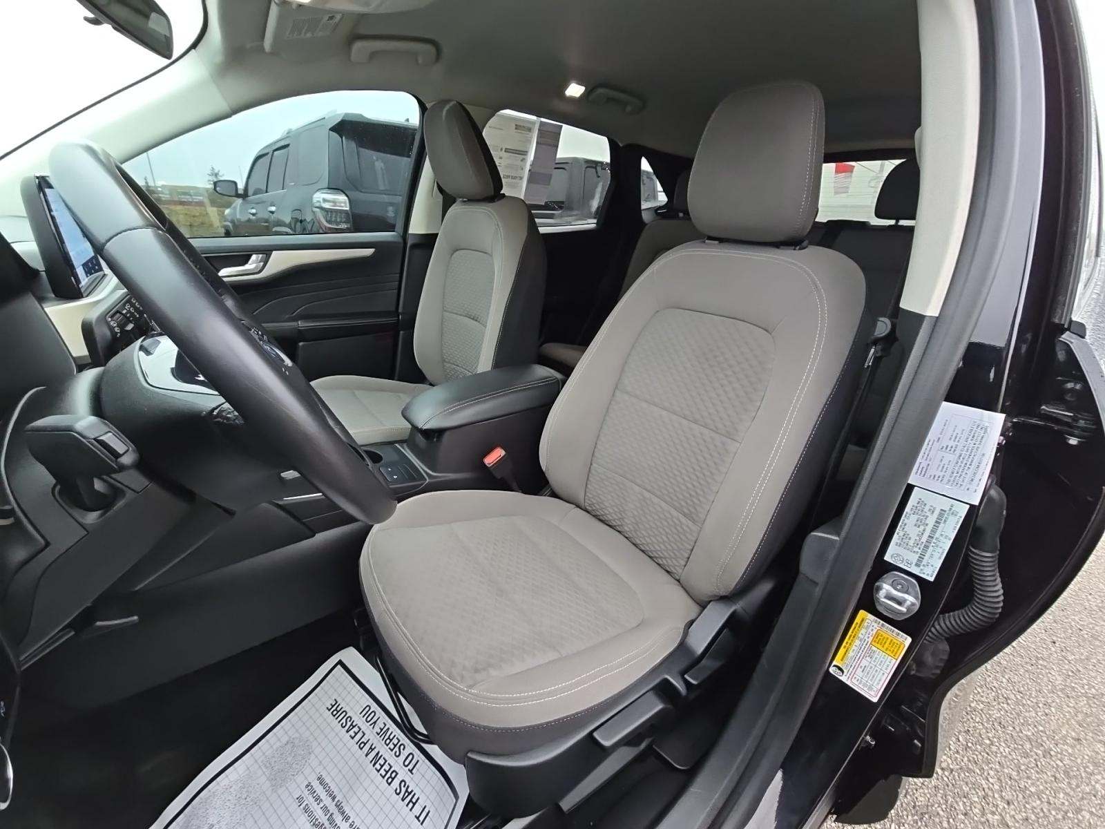 2021 Ford Escape Plug-In Hybrid SE FWD