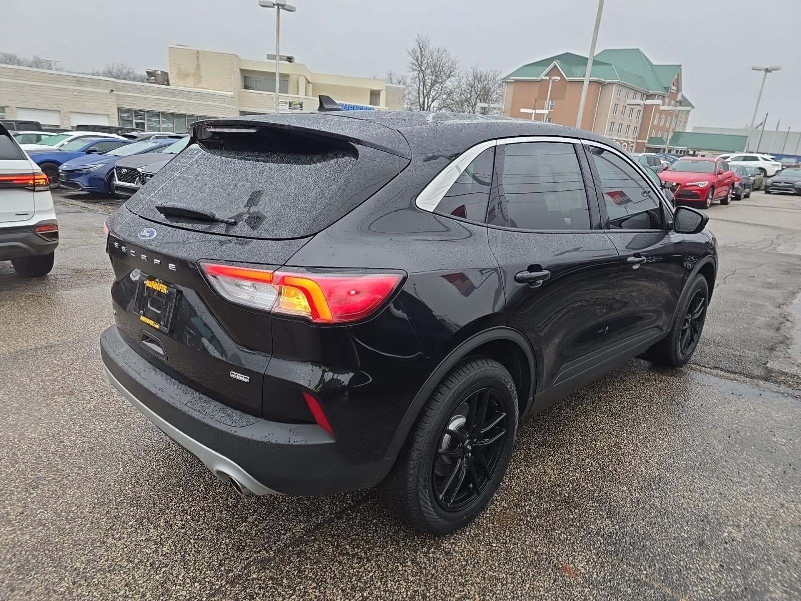 2021 Ford Escape Plug-In Hybrid SE FWD