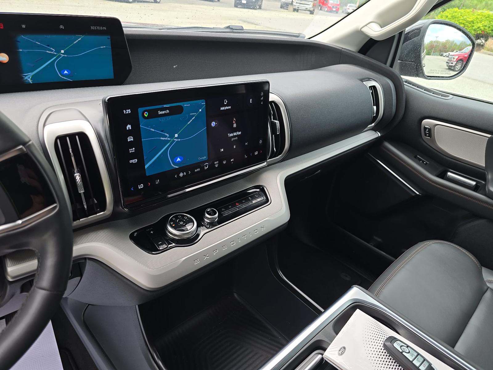 FORD EXPEDITION MAX - 10