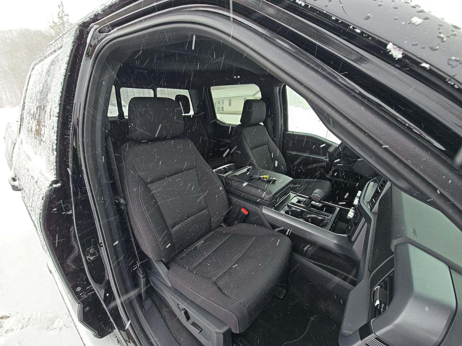 2025 Ford F-150 Hybrid XLT AWD