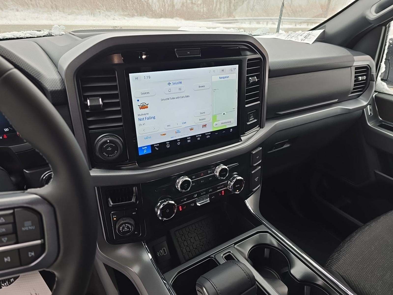 2025 Ford F-150 Hybrid XLT AWD