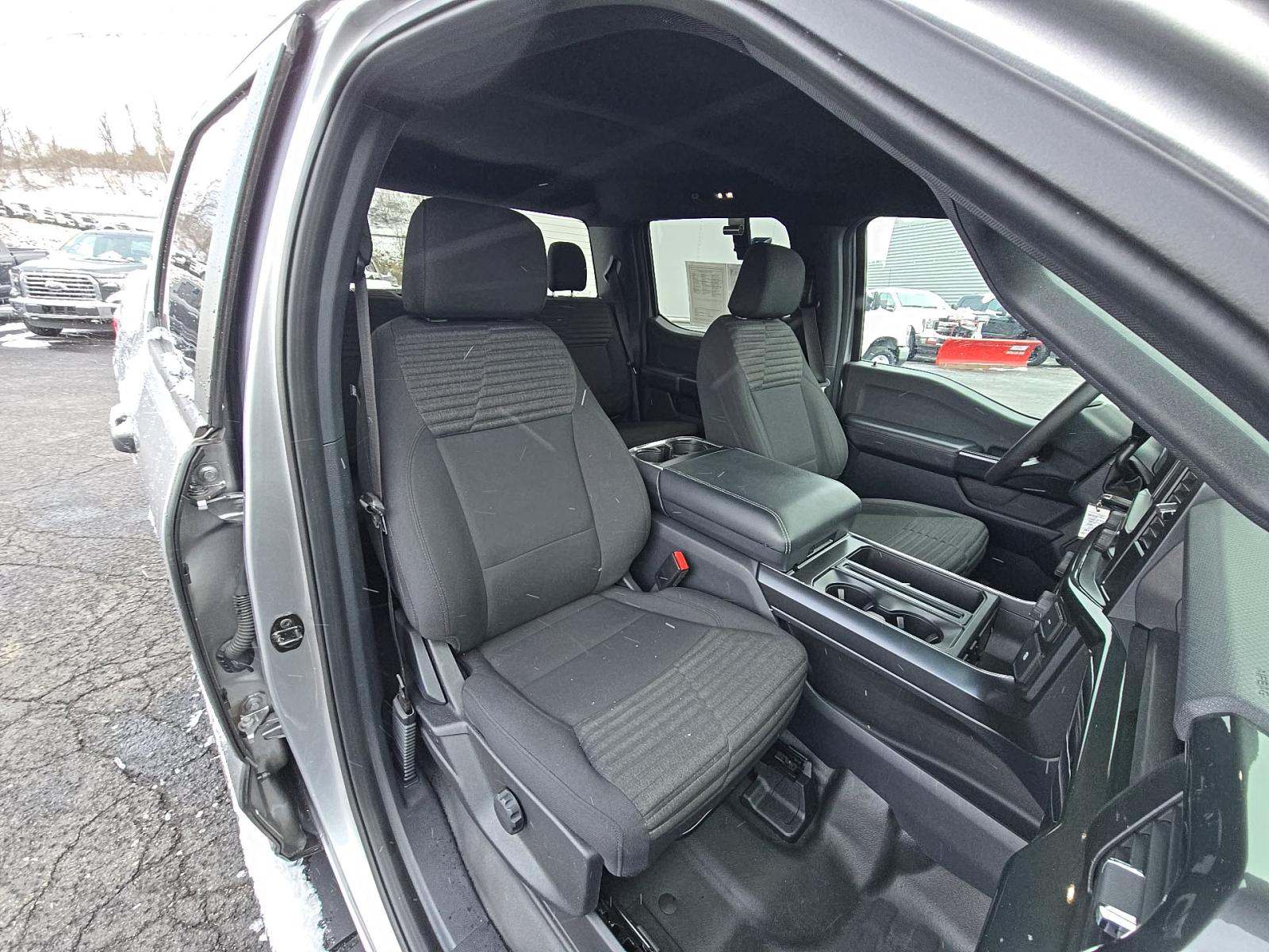 2022 Ford F-150 XL AWD