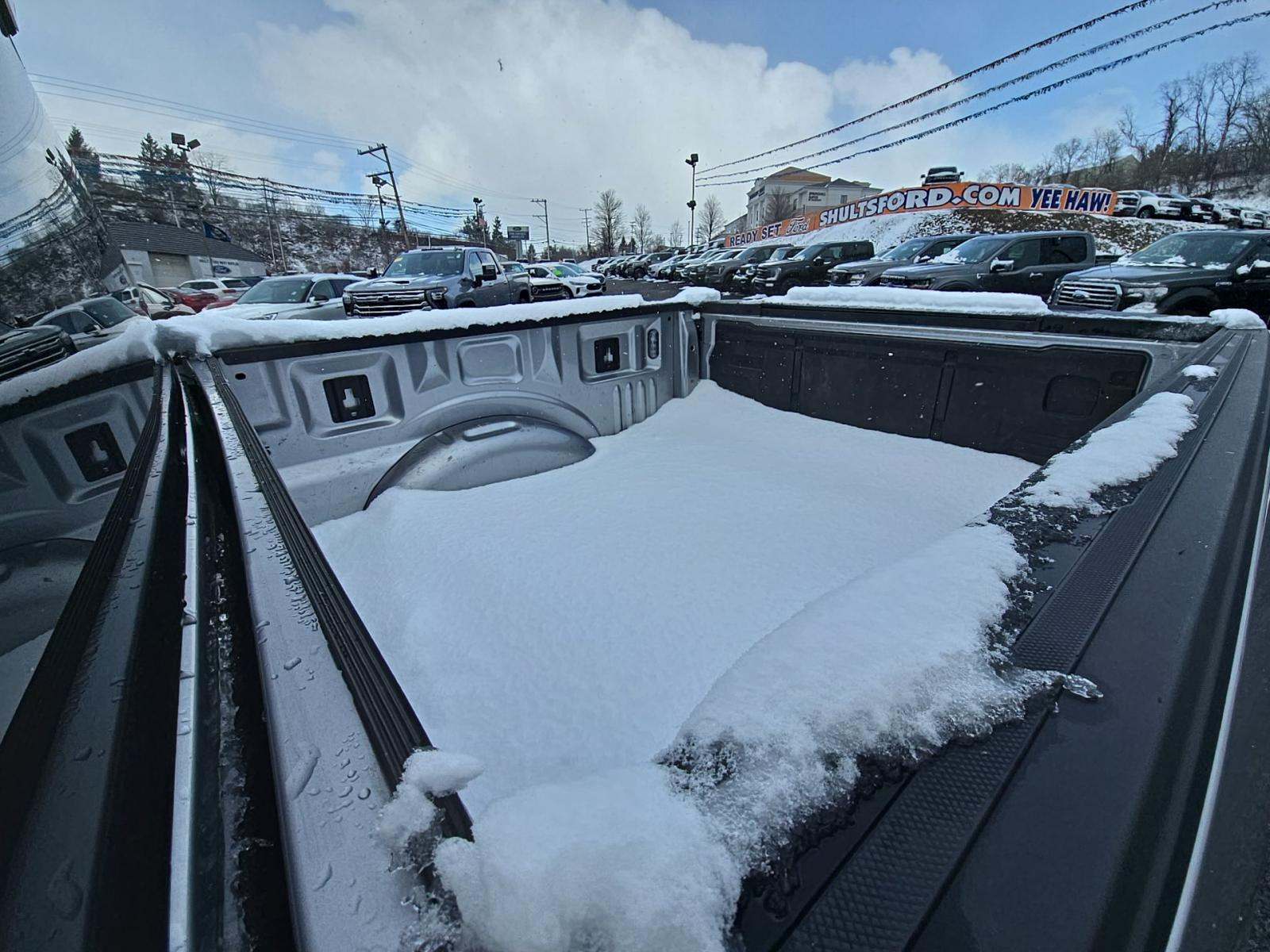 2022 Ford F-150 XL AWD