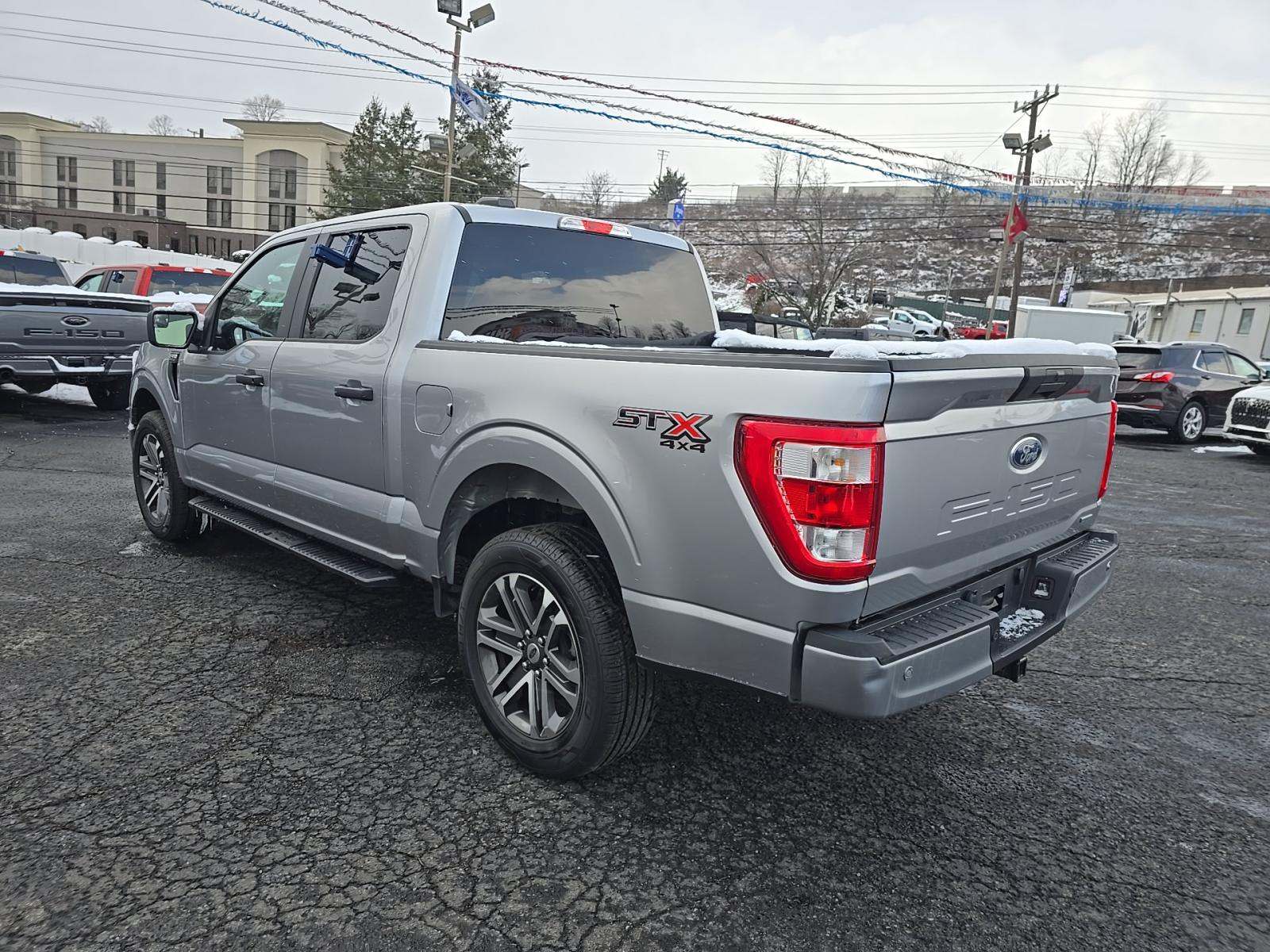 2022 Ford F-150 XL AWD