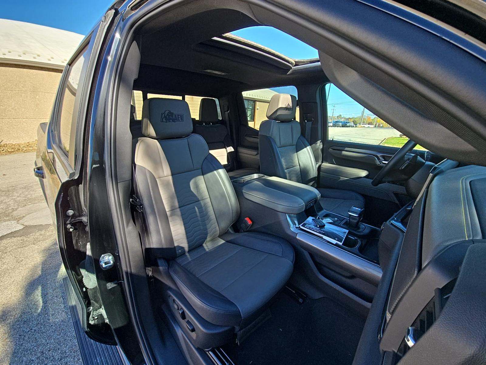 2023 Chevrolet Silverado 1500 ZR2 AWD