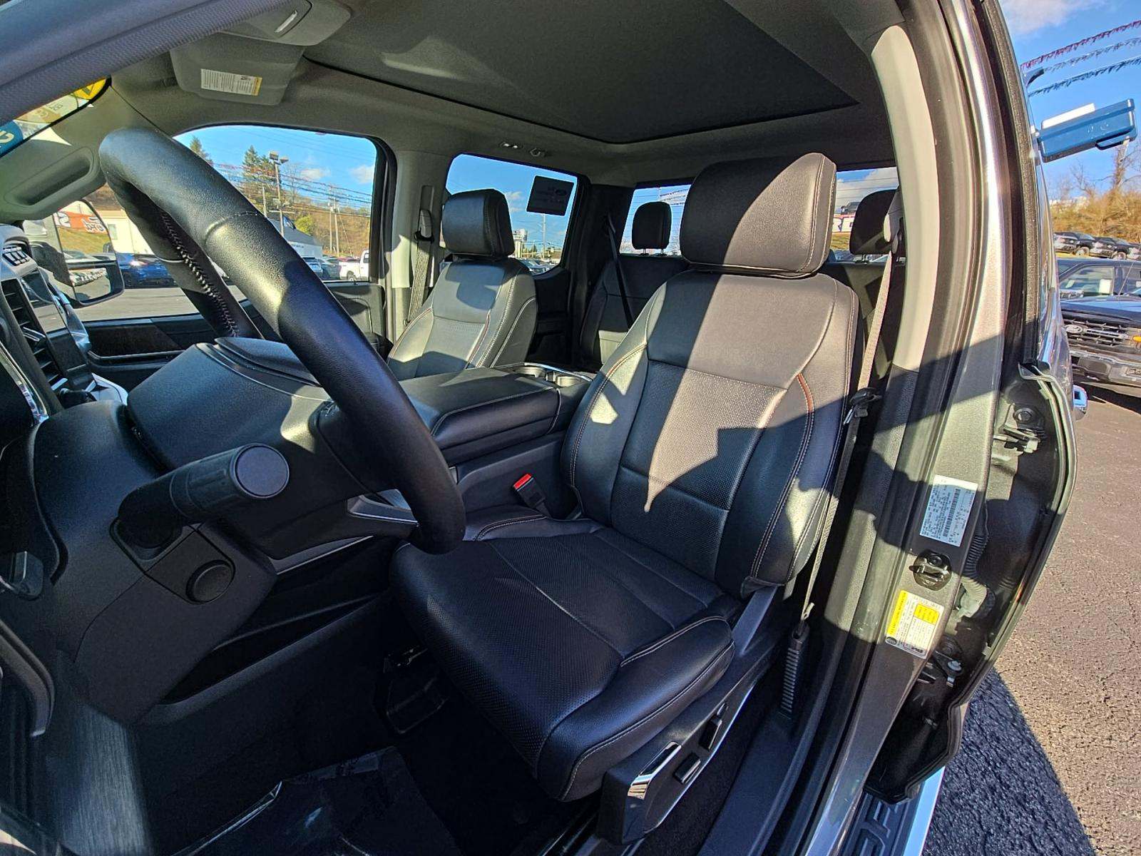 2022 Ford F-150 Lariat AWD