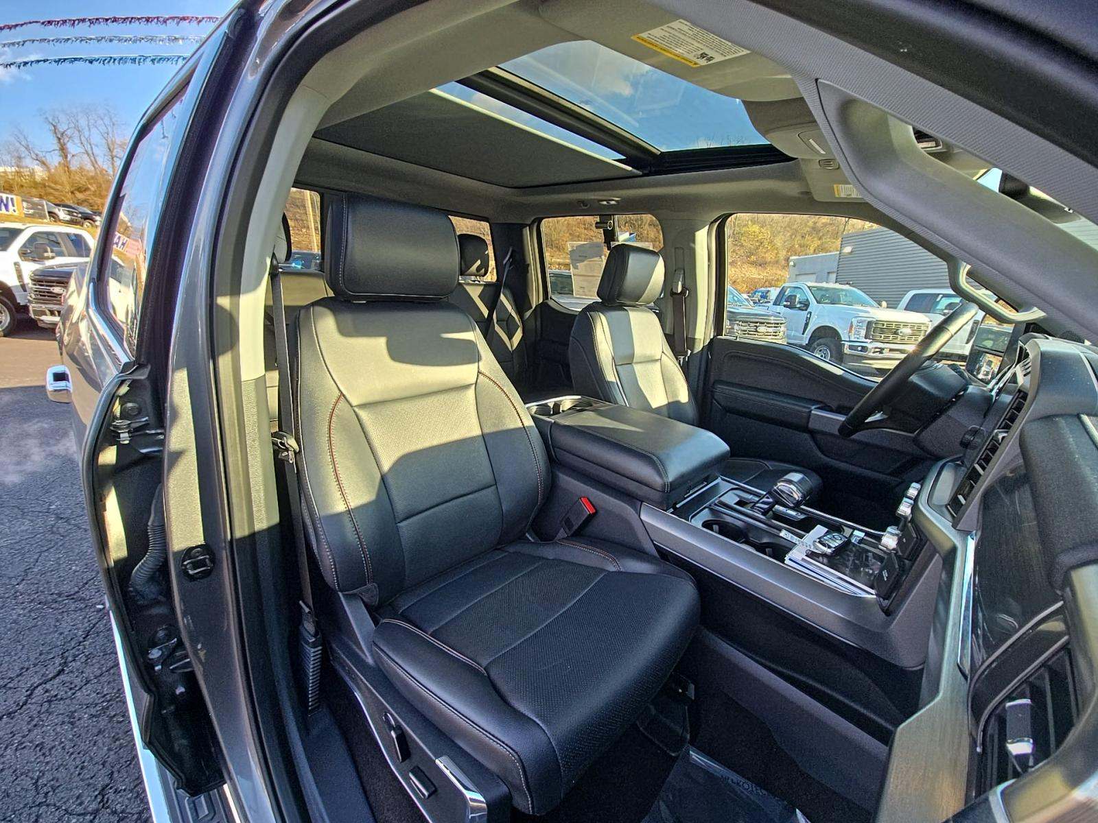 2022 Ford F-150 Lariat AWD