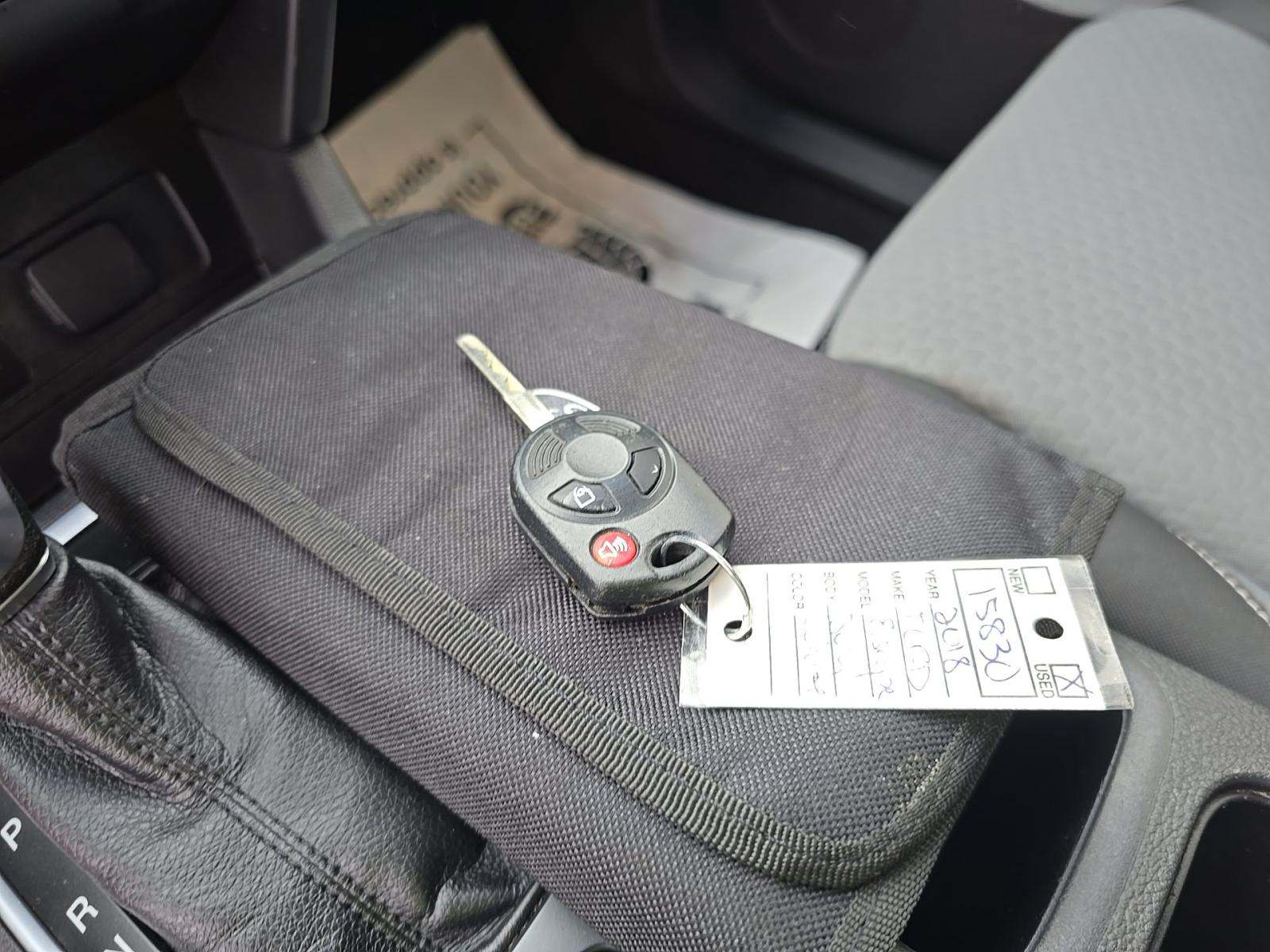 FORD ESCAPE - 8